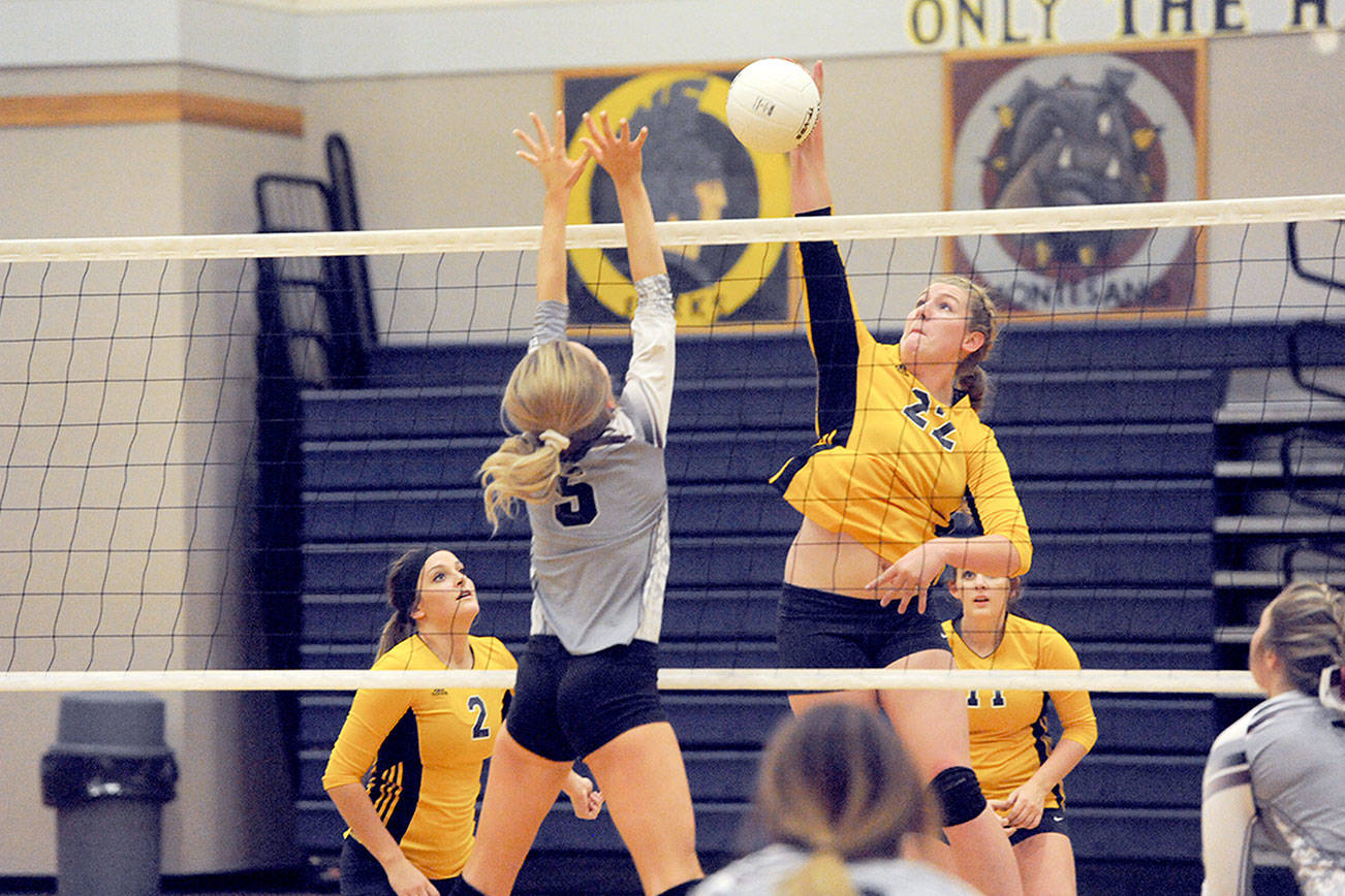 PREP ROUNDUP: Forks spikers roar back from 2-0 hole; Sequim, PA soccer win