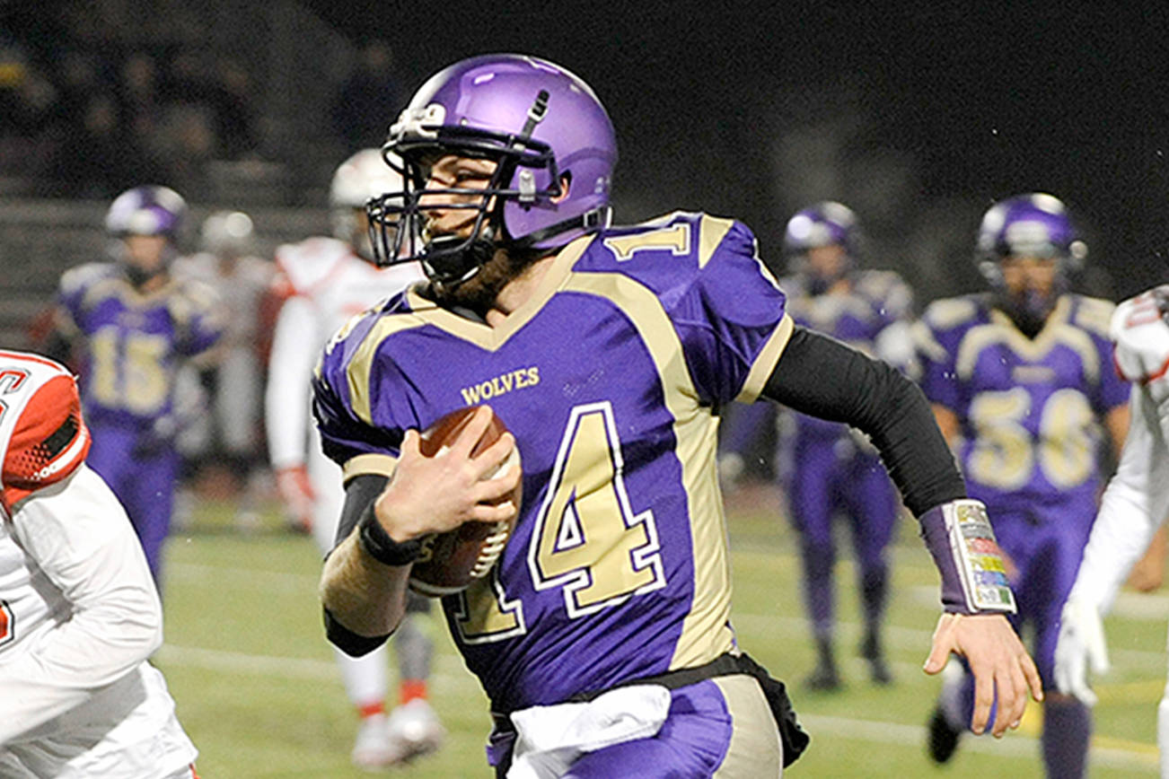 FOOTBALL: Sequim’s Riley Cowan is Olympic League 2A MVP; Wolves, Riders represented on All-League team