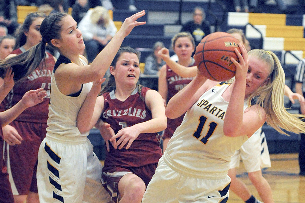 GIRLS BASKETBALL ROUNDUP: Forks in control in win over Hoquiam; Port Angeles, Sequim also win big