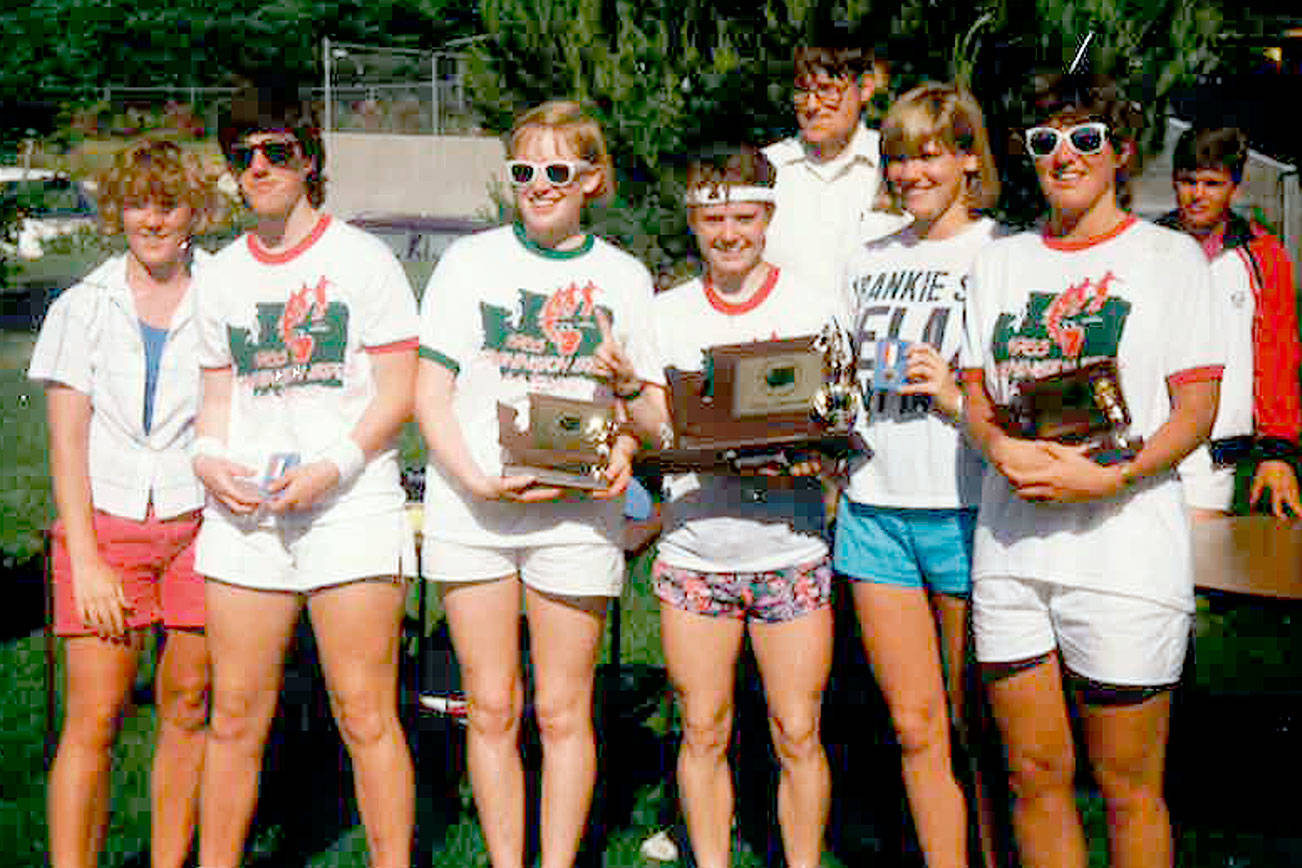 PREPS: Port Angeles’ 1985 tennis state champs, 1959 gridiron greats heading to hall of fame