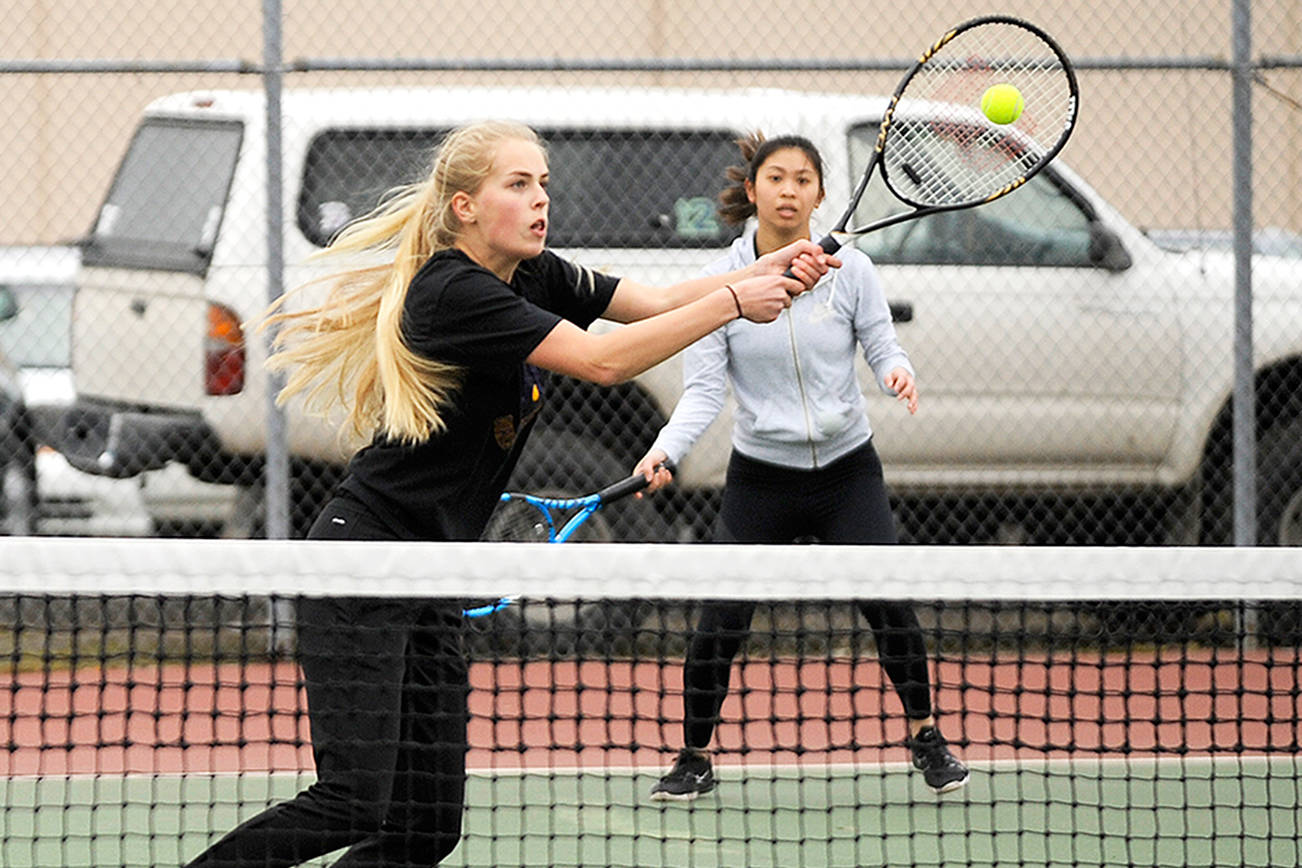 GIRLS TENNIS: Sequim sweeps rival Port Angeles in season-opening match