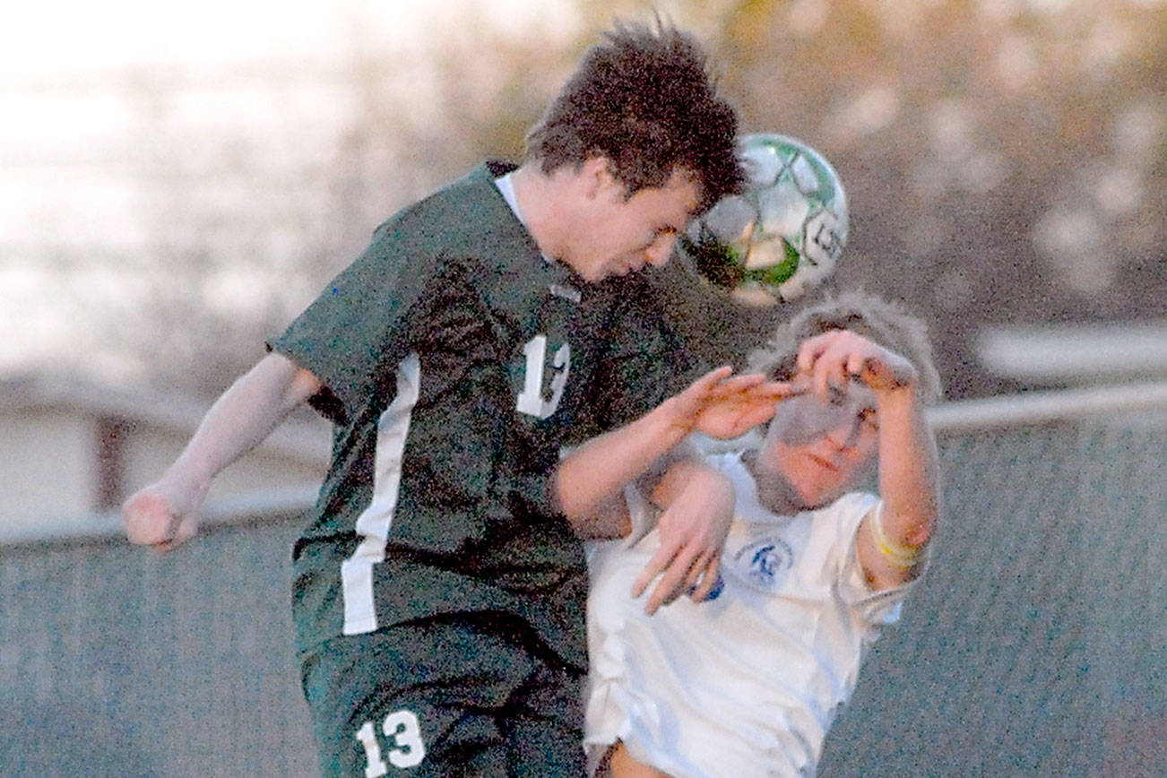 BOYS SOCCER ROUNDUP: Port Angeles, Port Townsend and Sequim all triumph