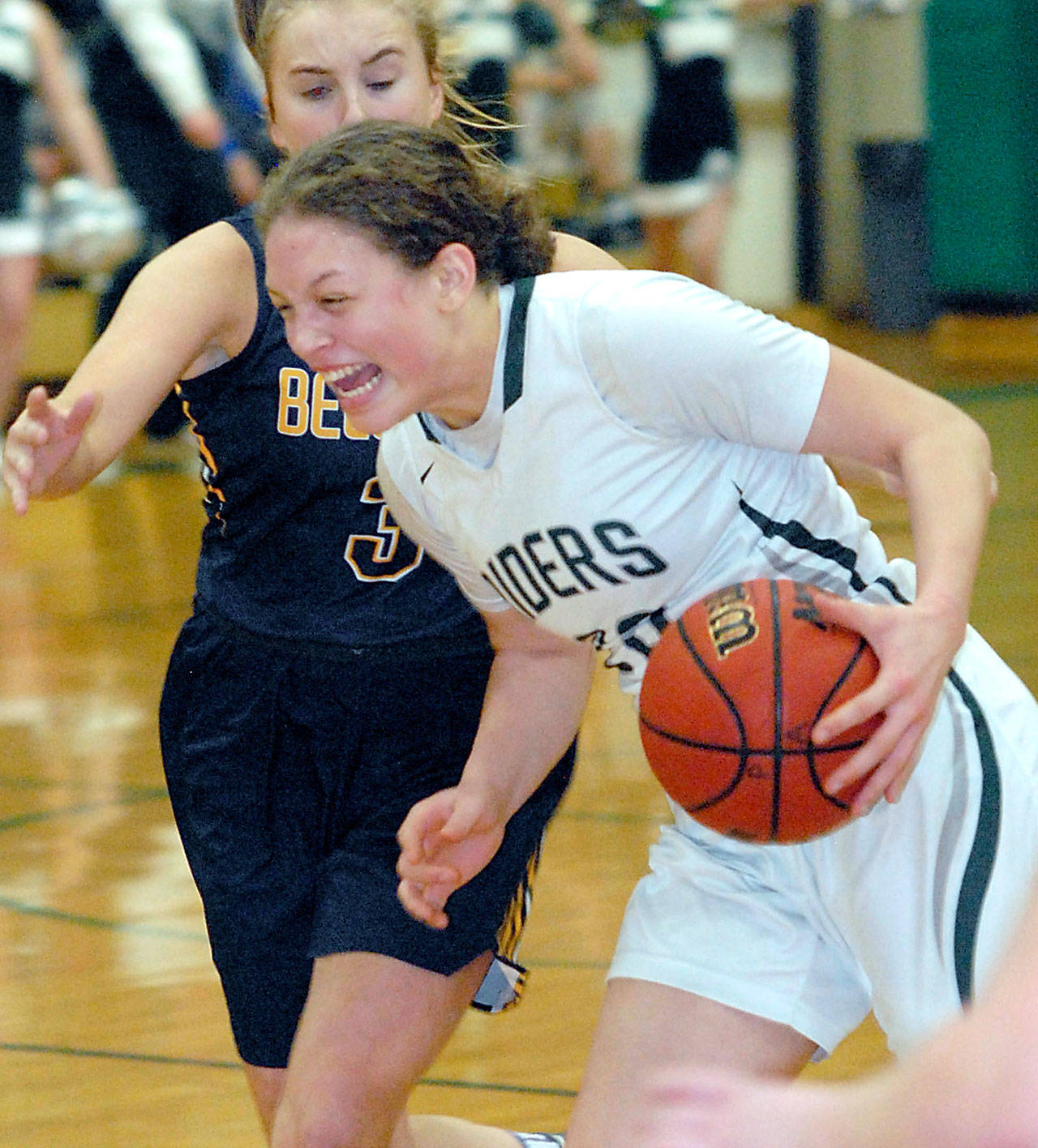 Keith Thorpe/Peninsula Daily News Port Angeles’ Madison Cooke, shown in a January game against Bellevue, is the Peninsula Daily News’ All-Peninsula Girls Basketball MVP.