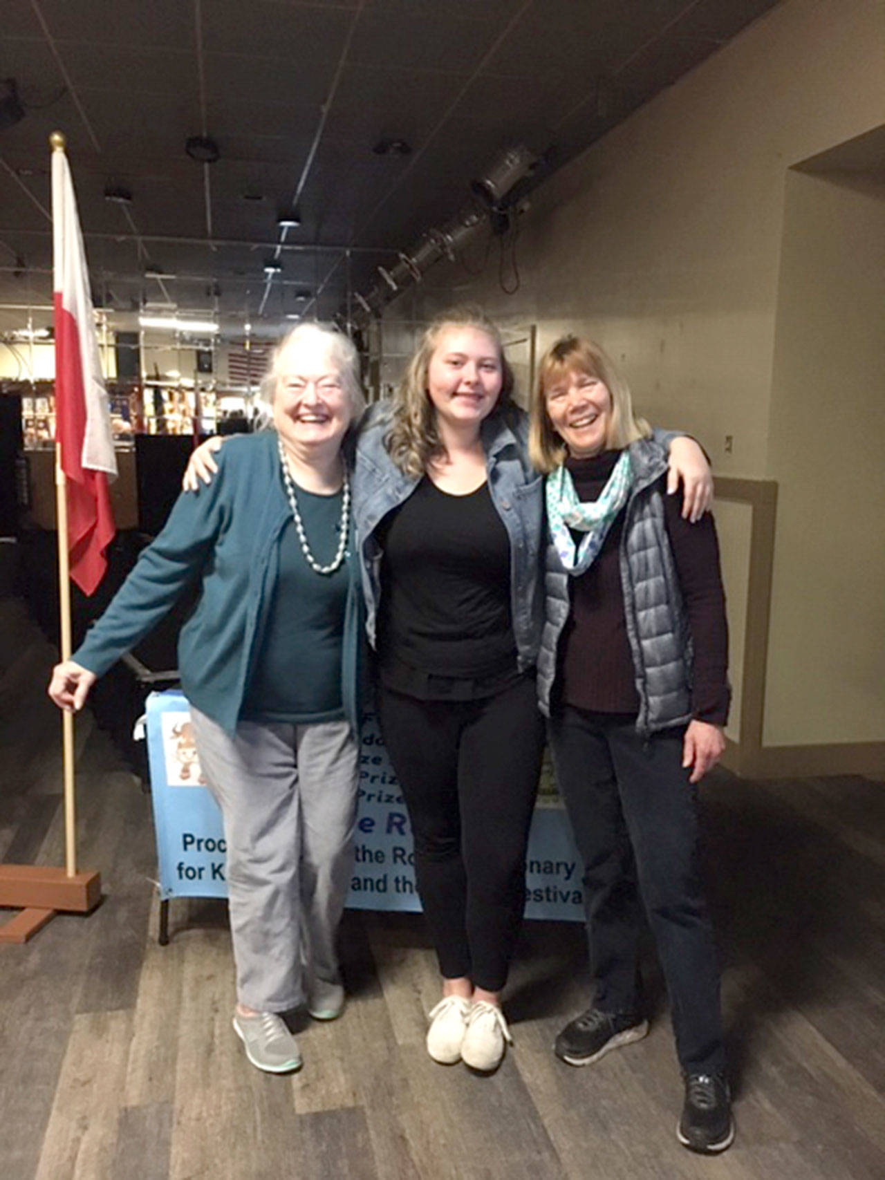 Aliyah Rogers with rotarians Marilyn Beth Pinkerton and Lois Sherwood.
