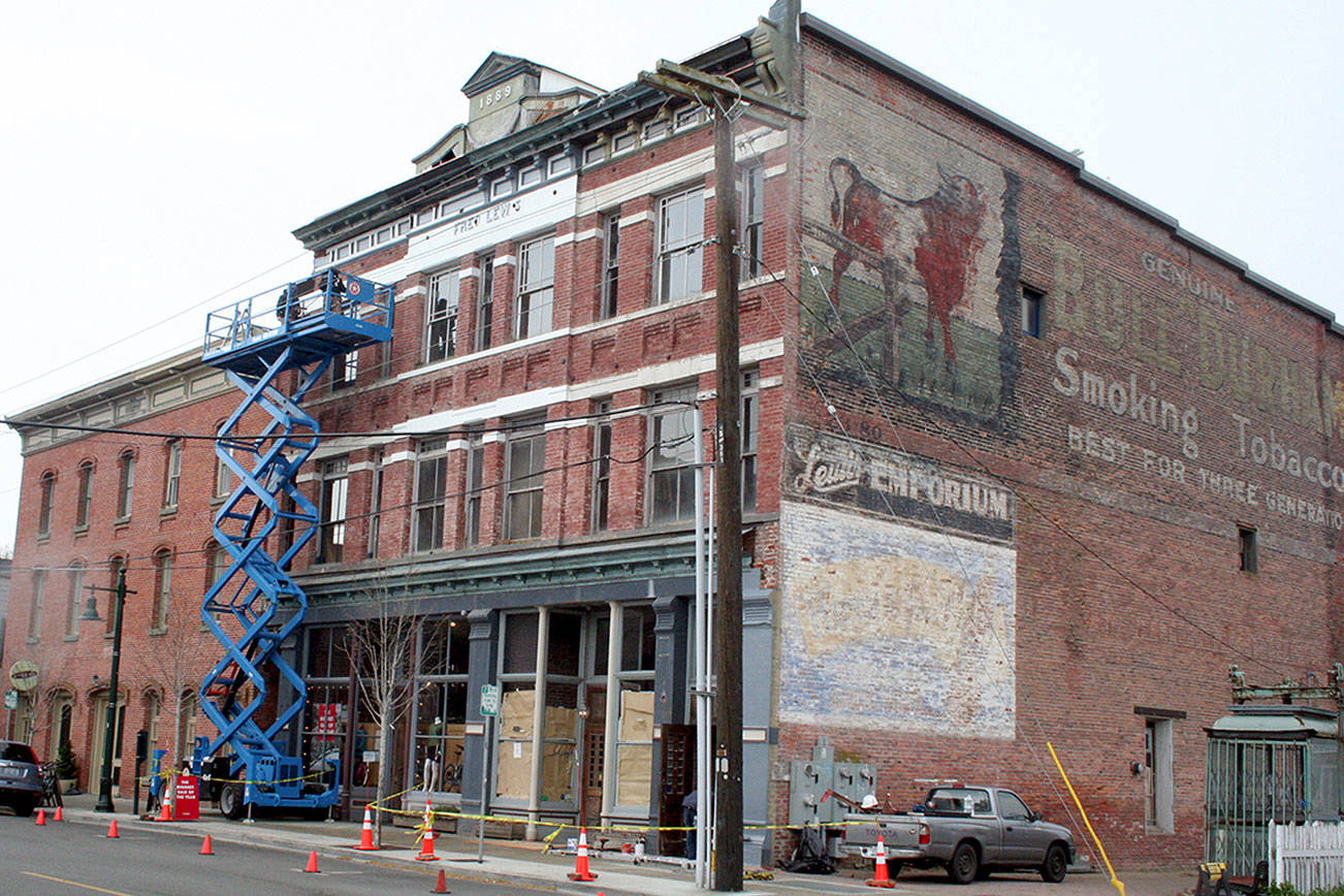 Fred Lewis Building in Port Townsend getting repairs