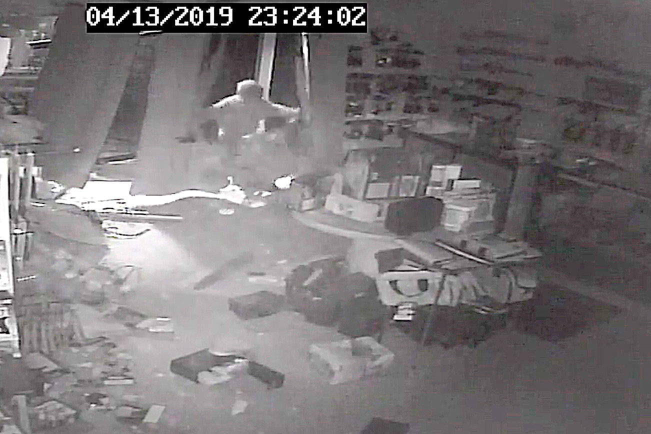 Security video shows break-in at Sequim gun store