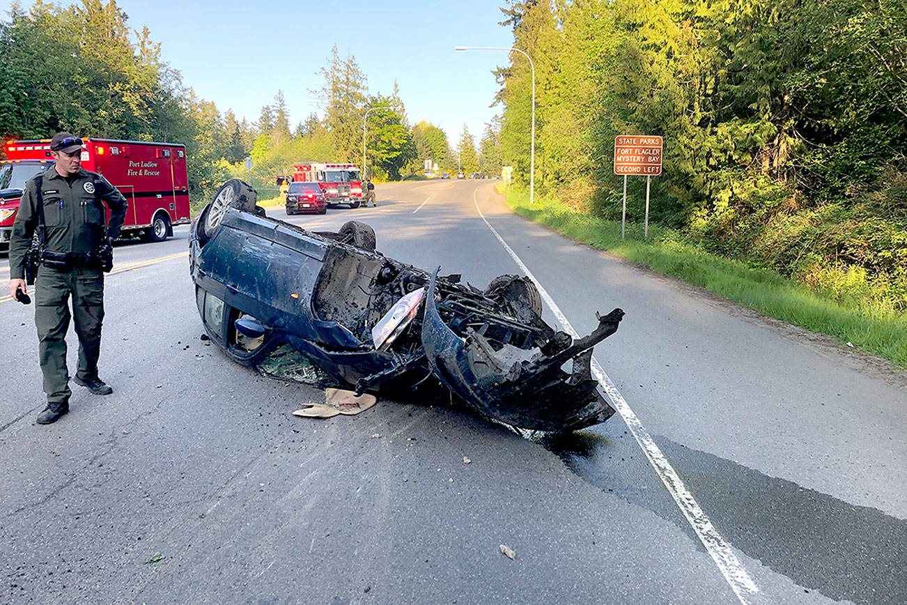 Pursuit reaching 130 mph ends when vehicle crashes at Port Hadlock curve