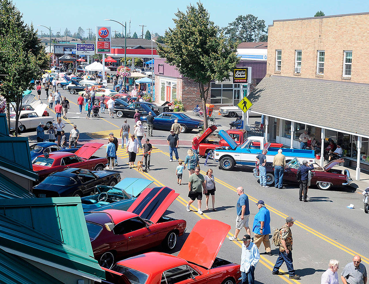 Vehicle registration at Sequim Prairie Nights on Saturday supports Sequim graduates looking to go into an automotive, computer or construction trade program. (Olympic Peninsula News Group)