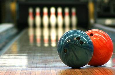 Music, poetry, bowling, more planned on Olympic Peninsula