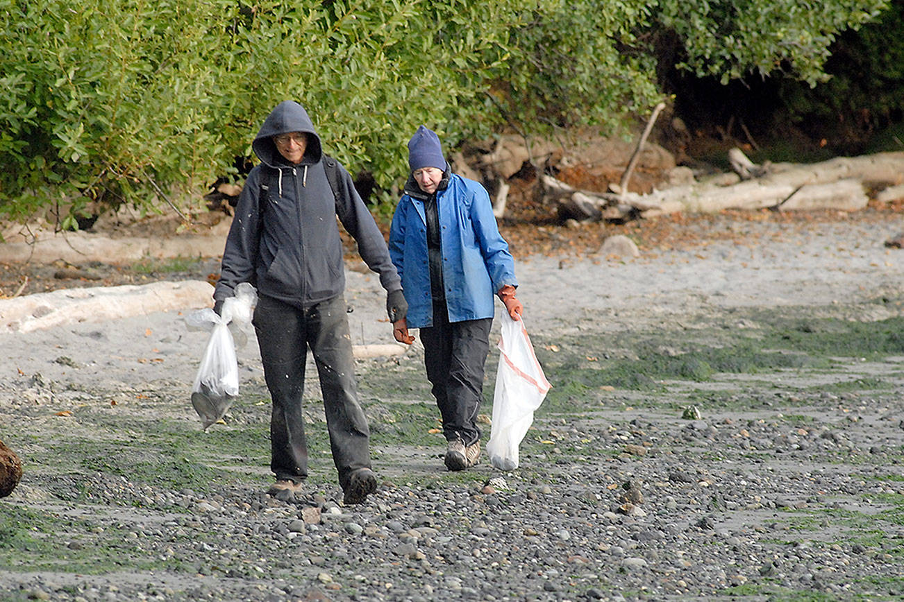 Coastal Cleanup needs Peninsula volunteers