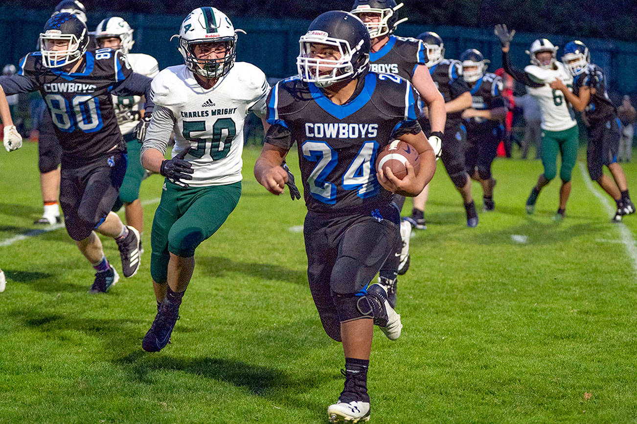 PREP FOOTBALL ROUNDUP: League powers flex muscles against Peninsula squads; Port Townsend and Quilcene win