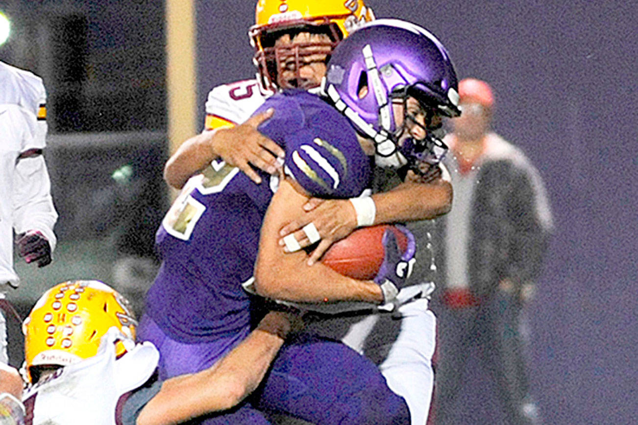 PREP FOOTBALL: Walker Ward gains 181 yards as Sequim overwhelms Kingston