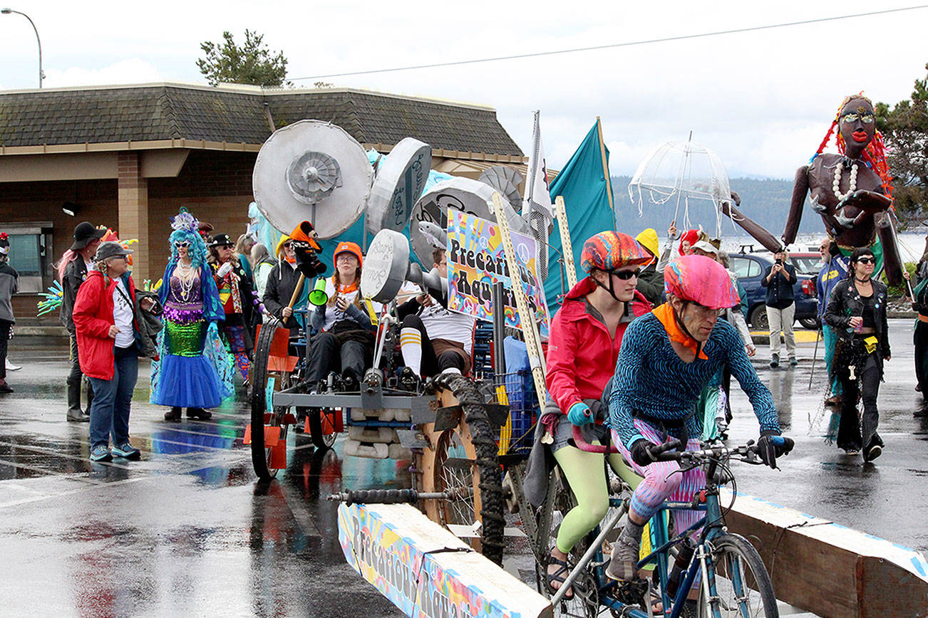 Great Port Townsend Bay Kinetic Race competitors claim ‘Mediocrity,’ other awards