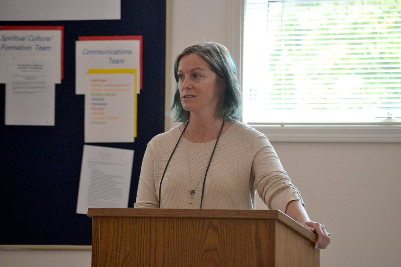 Amy Miller of the REdisCOVERY program speaks to Sequim Cares in September. She said the biggest difference people can make with the homeless is to be kind, see each person as an individual and not make prejudgments. (Matthew Nash/Olympic Peninsula News Group)