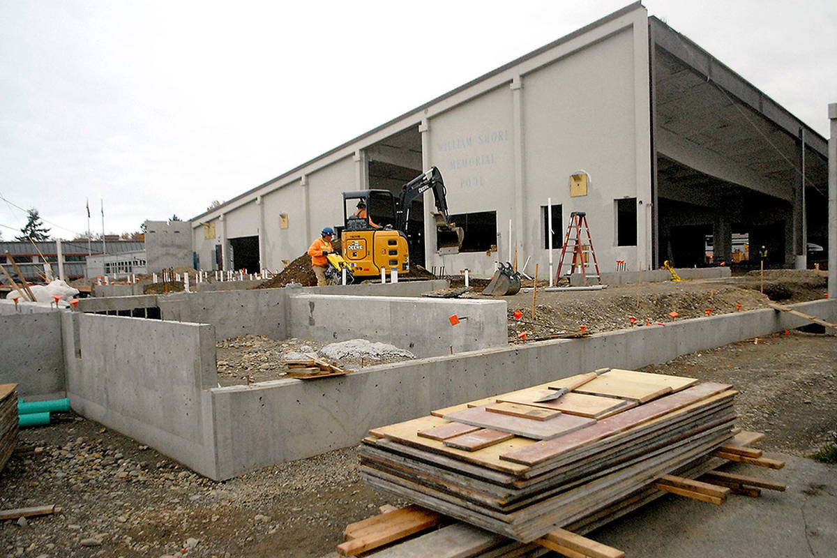 Director: Work coming along swimmingly on Port Angeles pool