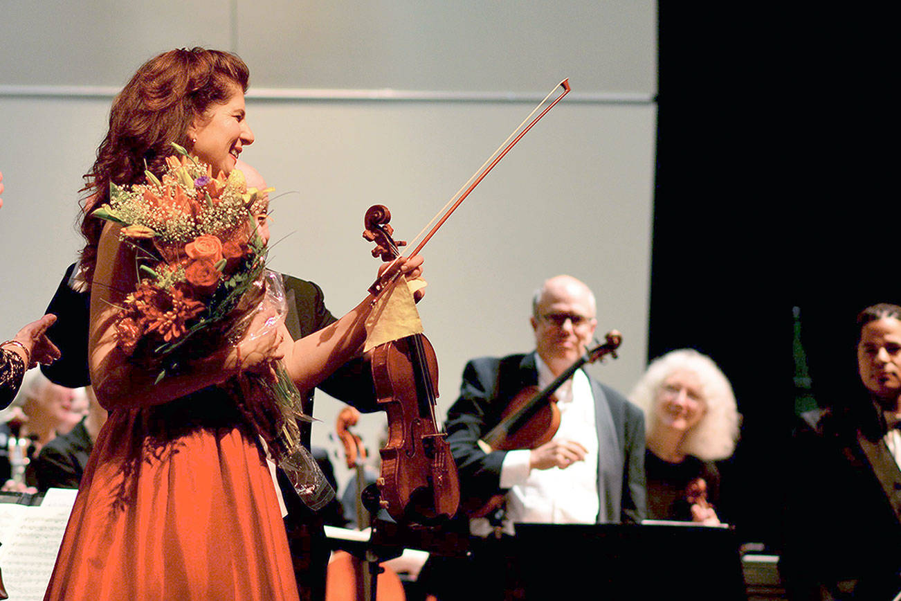 Port Angeles Symphony Orchestra opens season with Tchaikovsky, Mendelssohn, Mead