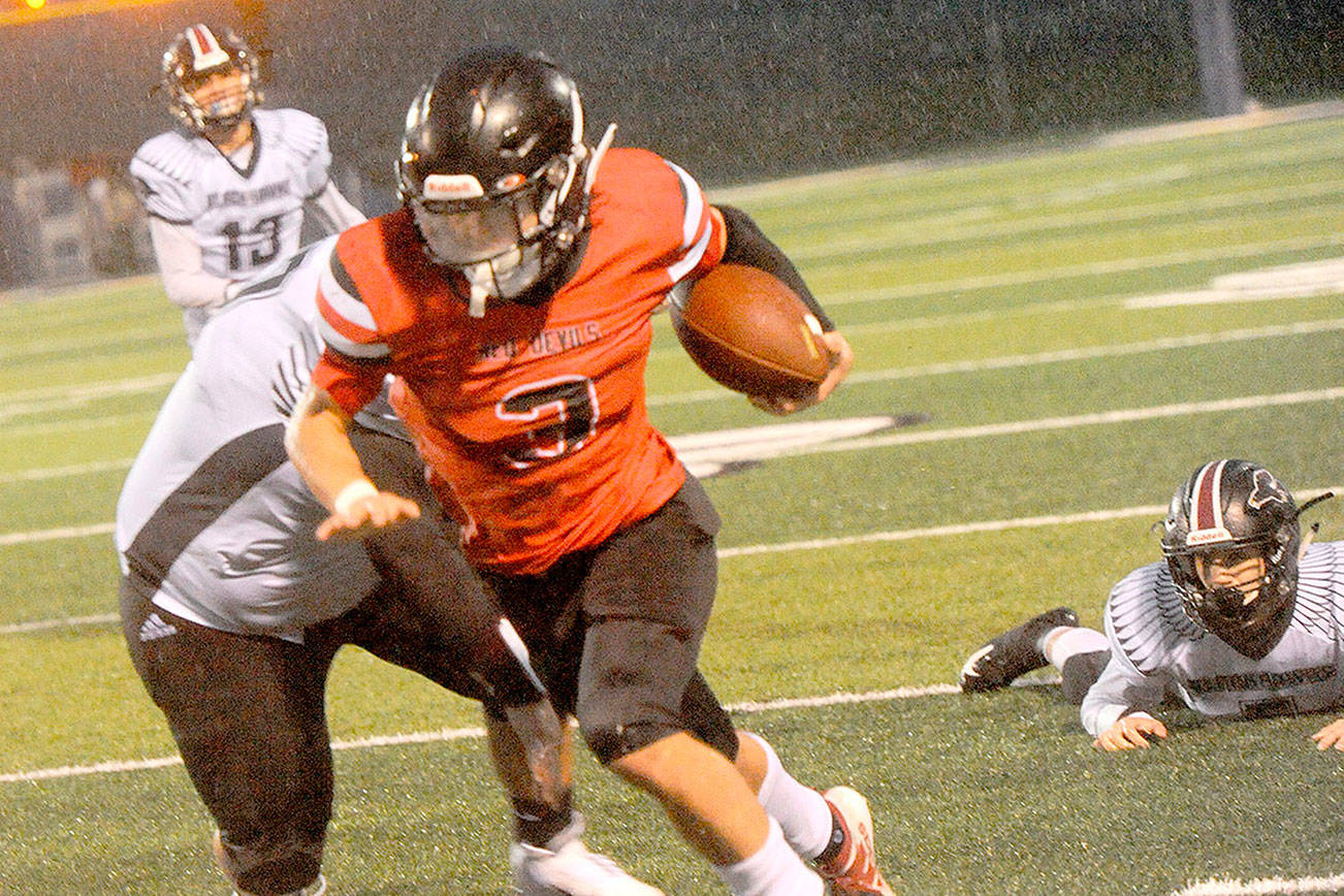 PREP FOOTBALL Third time not a charm for Neah Bay; Red Devils fall to