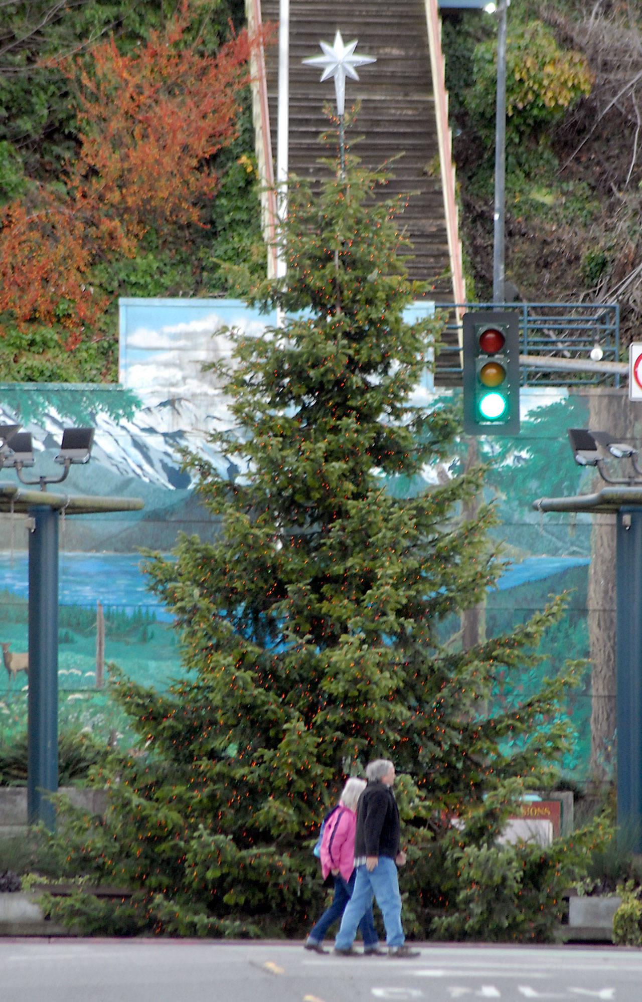 The Christmas tree at the Conrad Dyar Fountain in downtown Port Angeles is scheduled to be lit Saturday evening. (Keith Thorpe/Peninsula Daily News)