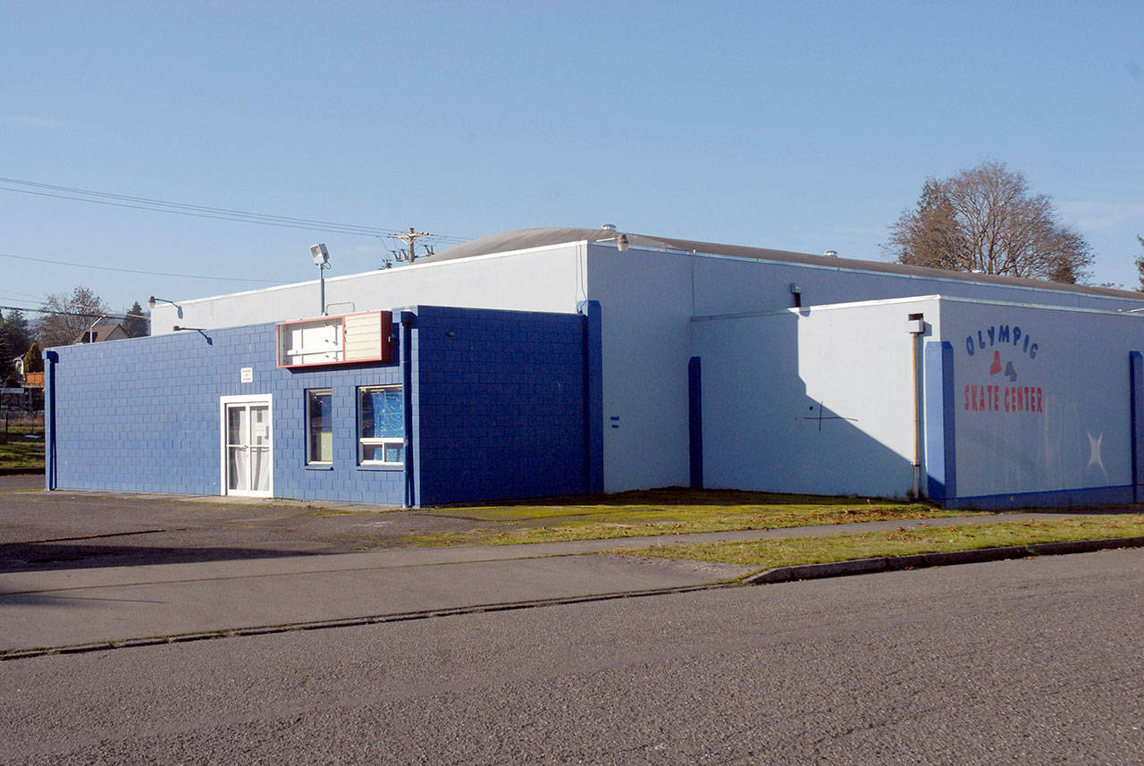 The former Olympic Skate Center at 707 S. Chase St. in Port Angeles, now owned by Northwest Kidney Centers, has remained untouched since it was purchased two years ago. (Keith Thorpe/Peninsula Daily News)