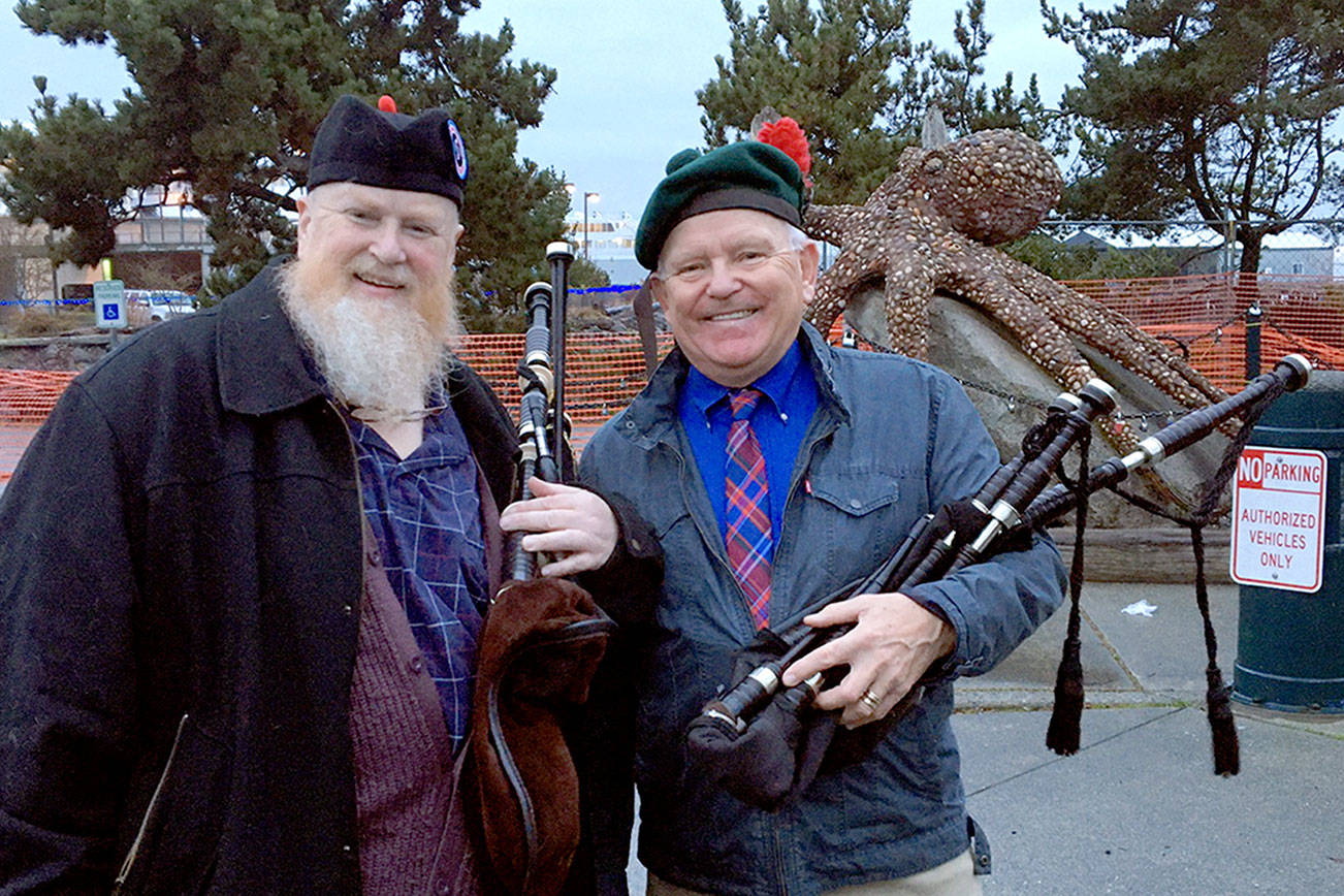 Christmas pipers to play in Port Angeles
