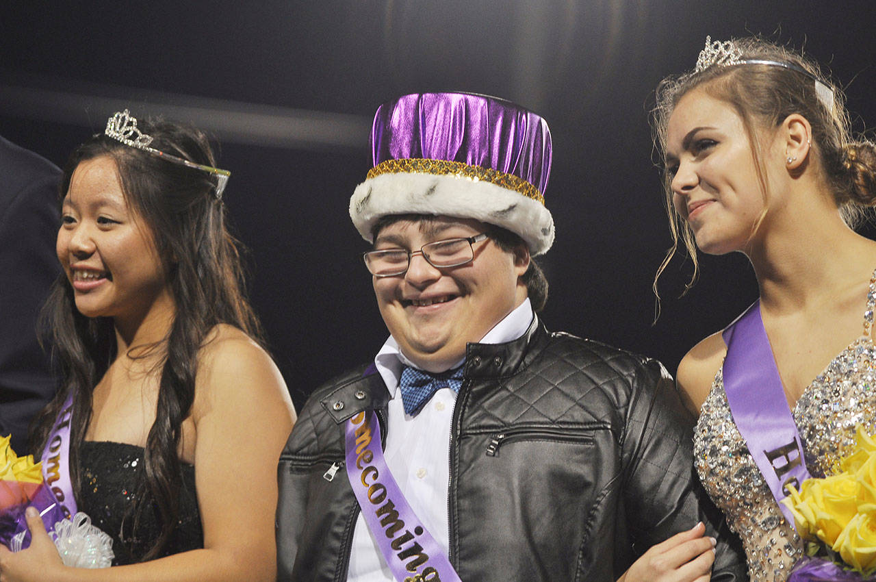 Nick Barrett is crowned Sequim High School homecoming king in October 2015. (Michael Dashiell/Olympic Peninsula News Group)