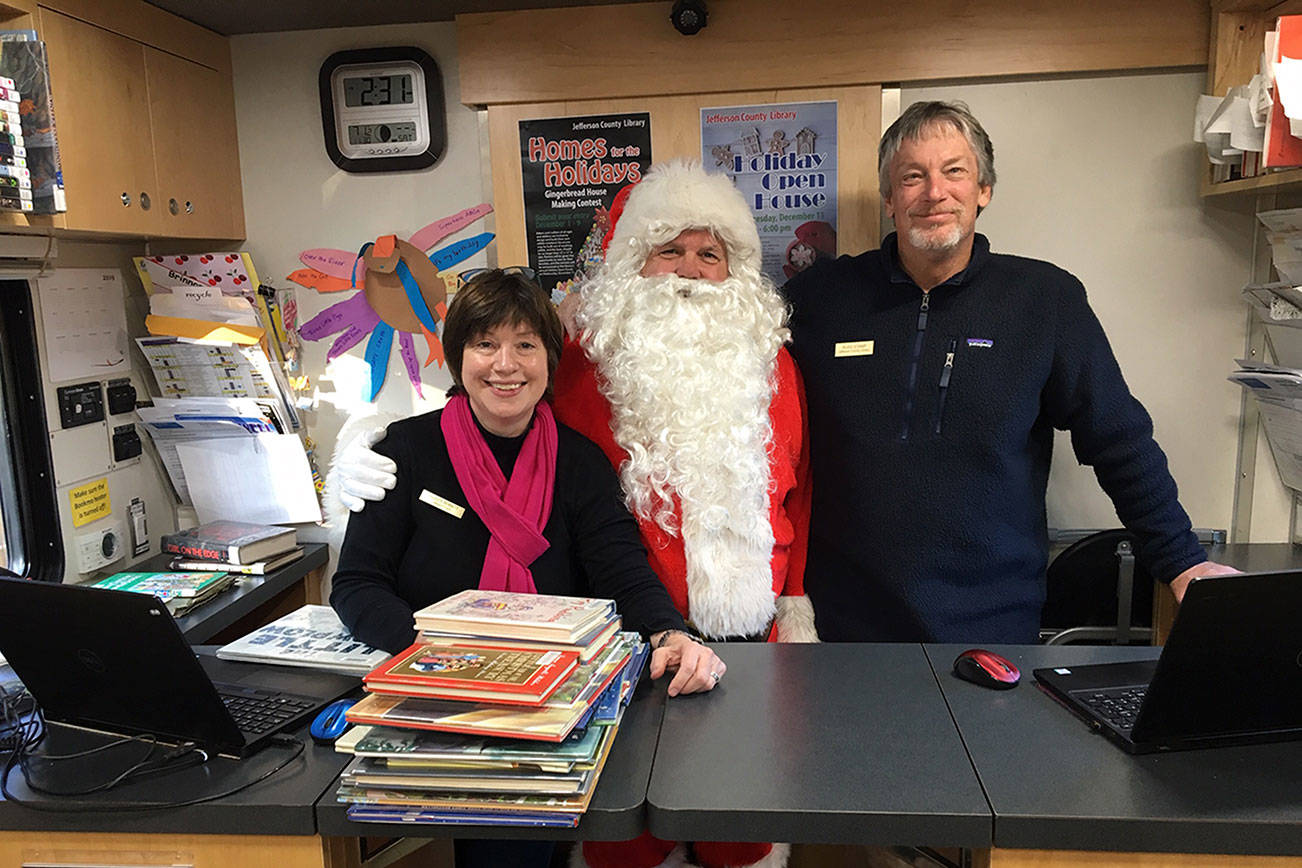Santa visits library’s bookmobile