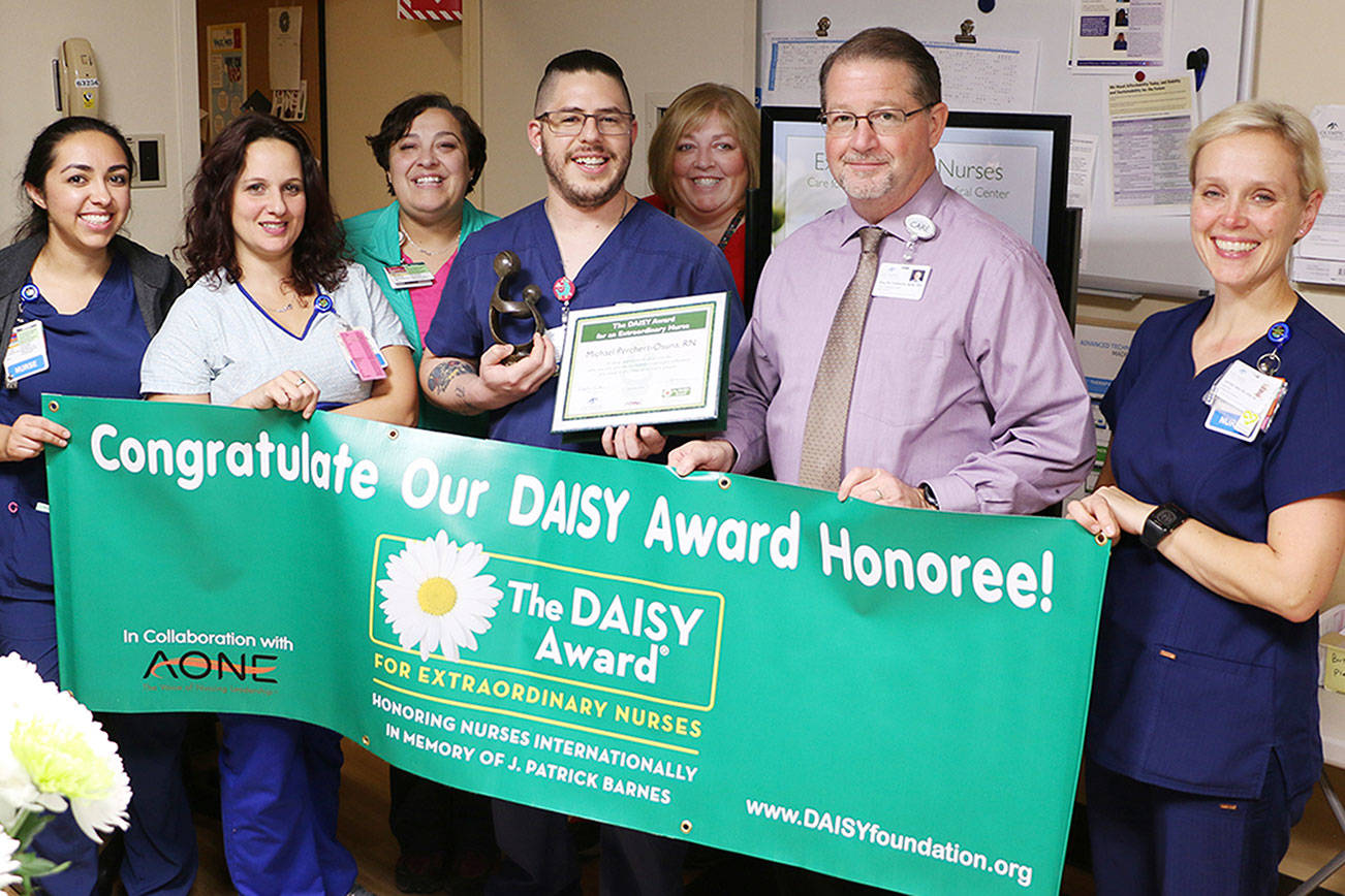 OMC Intensive Care Unit nurse receives DAISY award