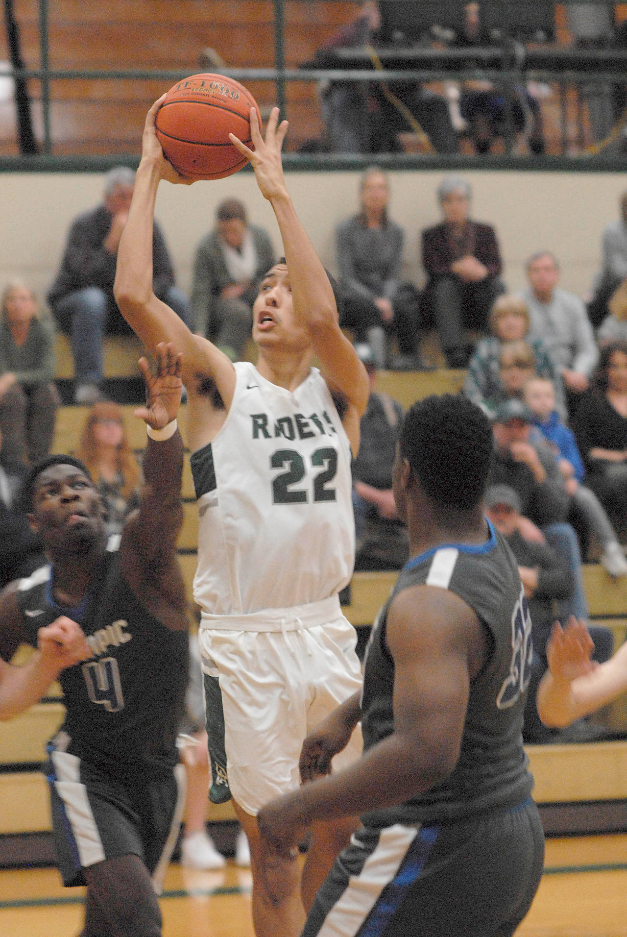 BOYS BASKETBALL Remarkable rise for Port Angeles senior Damen Ringgold Peninsula Daily News