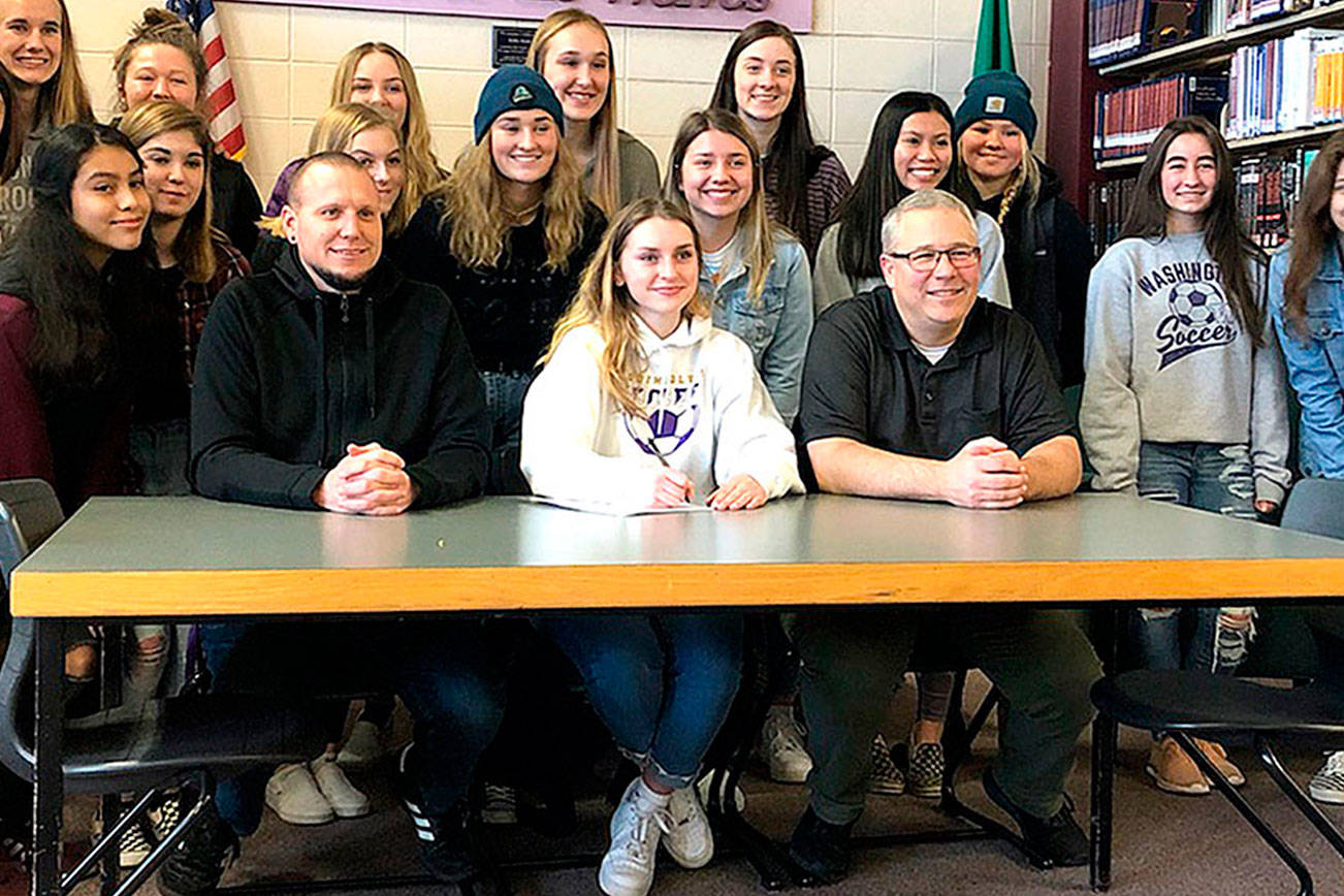 PREP SOCCER: Sequim’s Gabby Happe signs to play at Edmonds CC