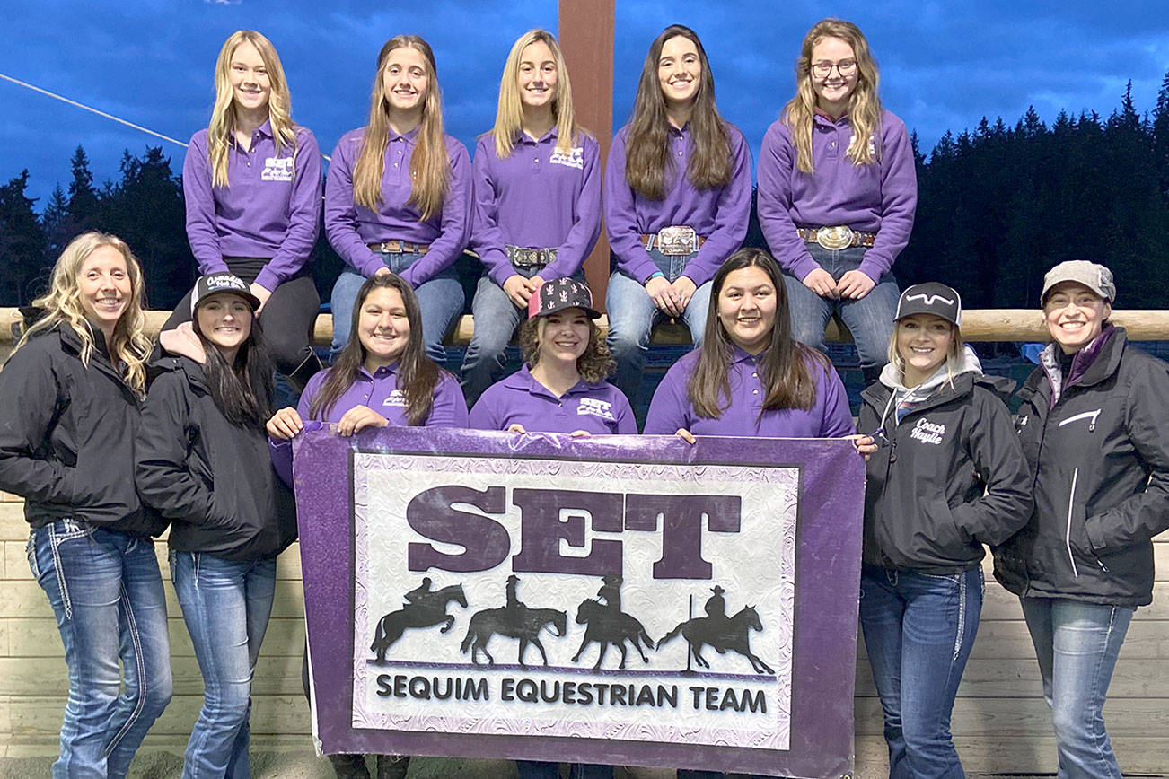 HORSEPLAY: Local teams place at regional competition
