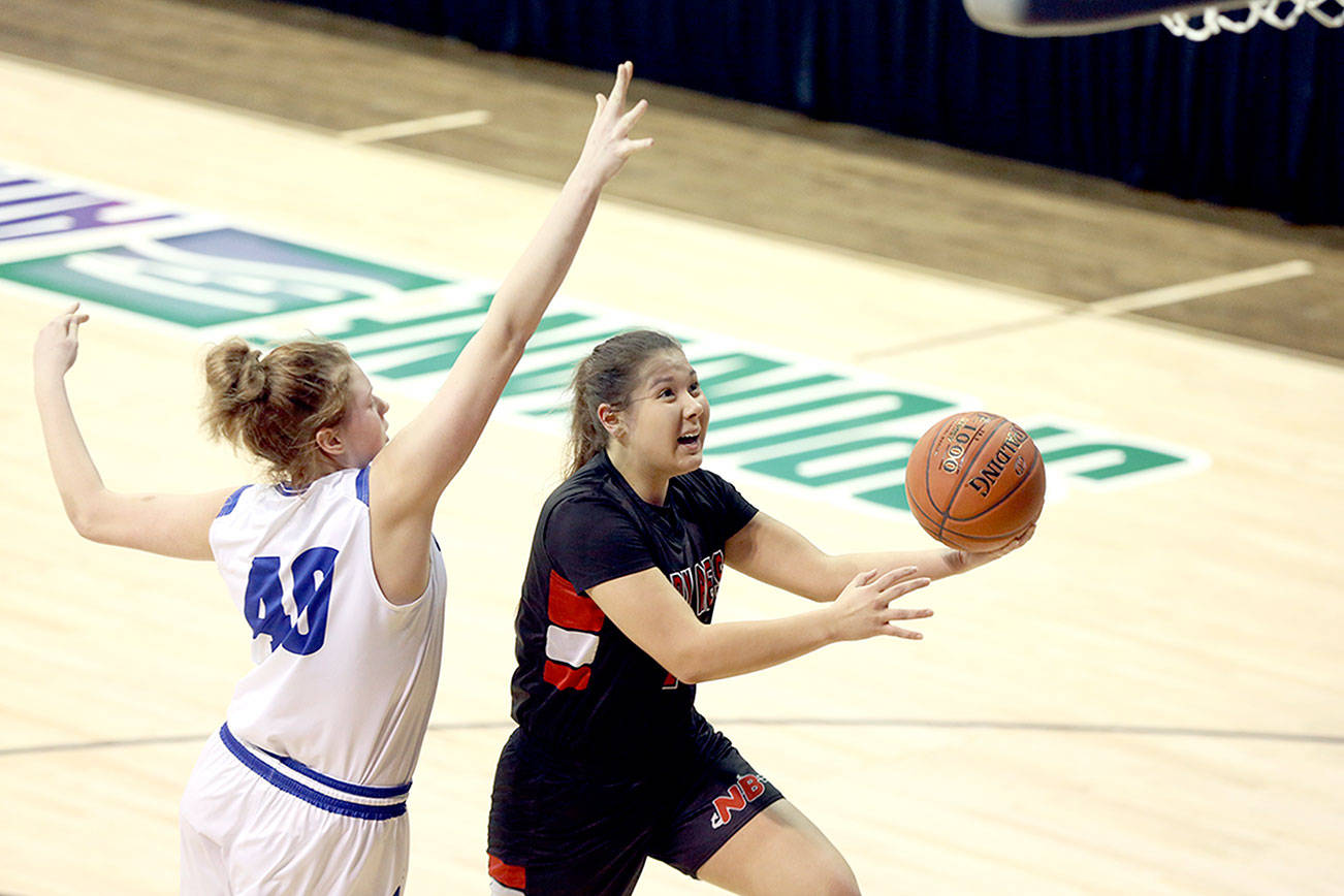 STATE BASKETBALL: Buzzer-beating basket sinks No. 4 Neah Bay against Curlew