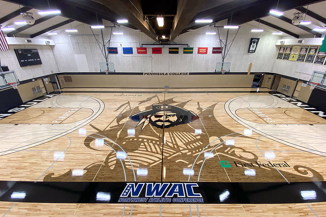 COLLEGE BASKETBALL Homecourt advantage for Pirates’ newly installed