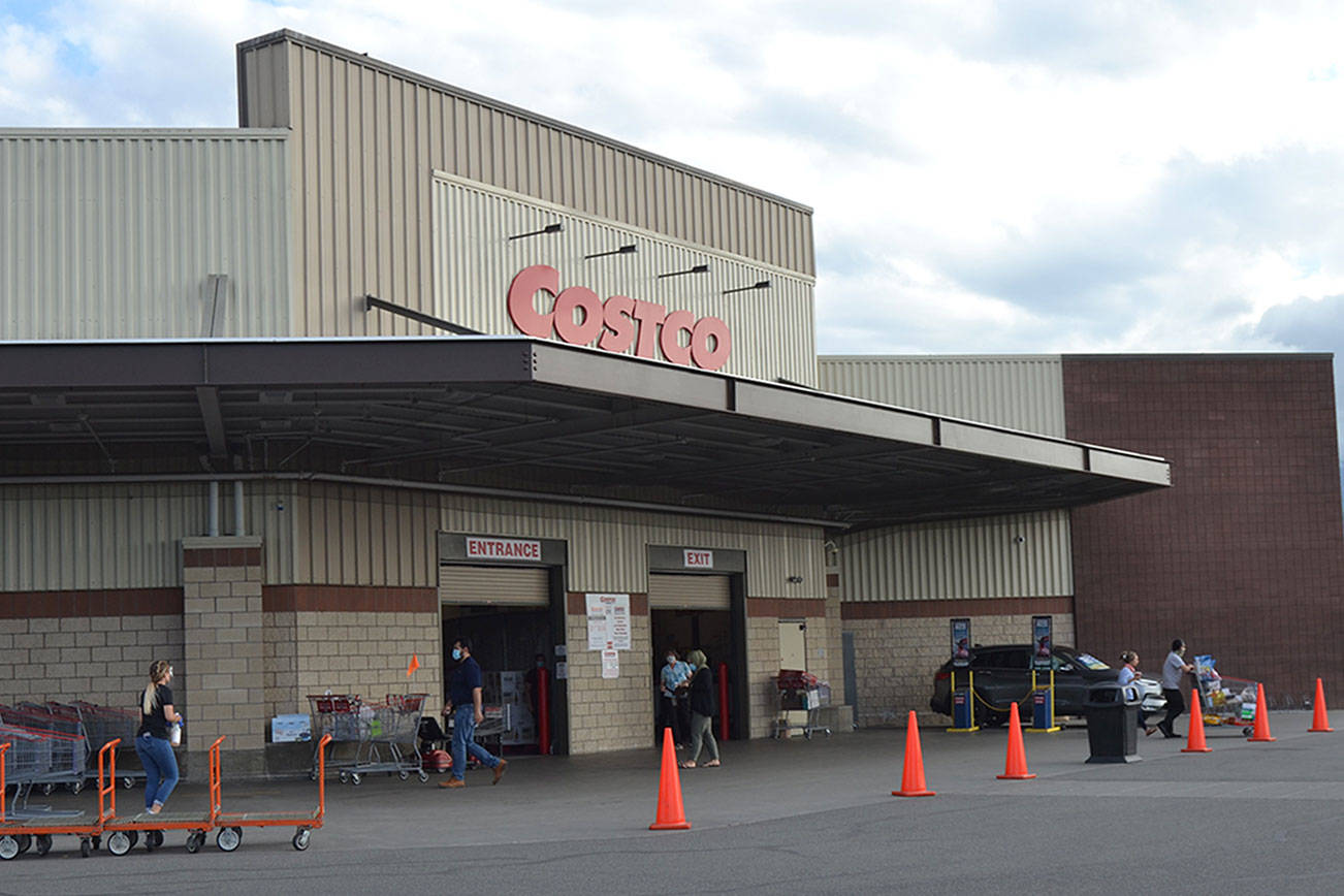 Costco employees save woman with defibrillator