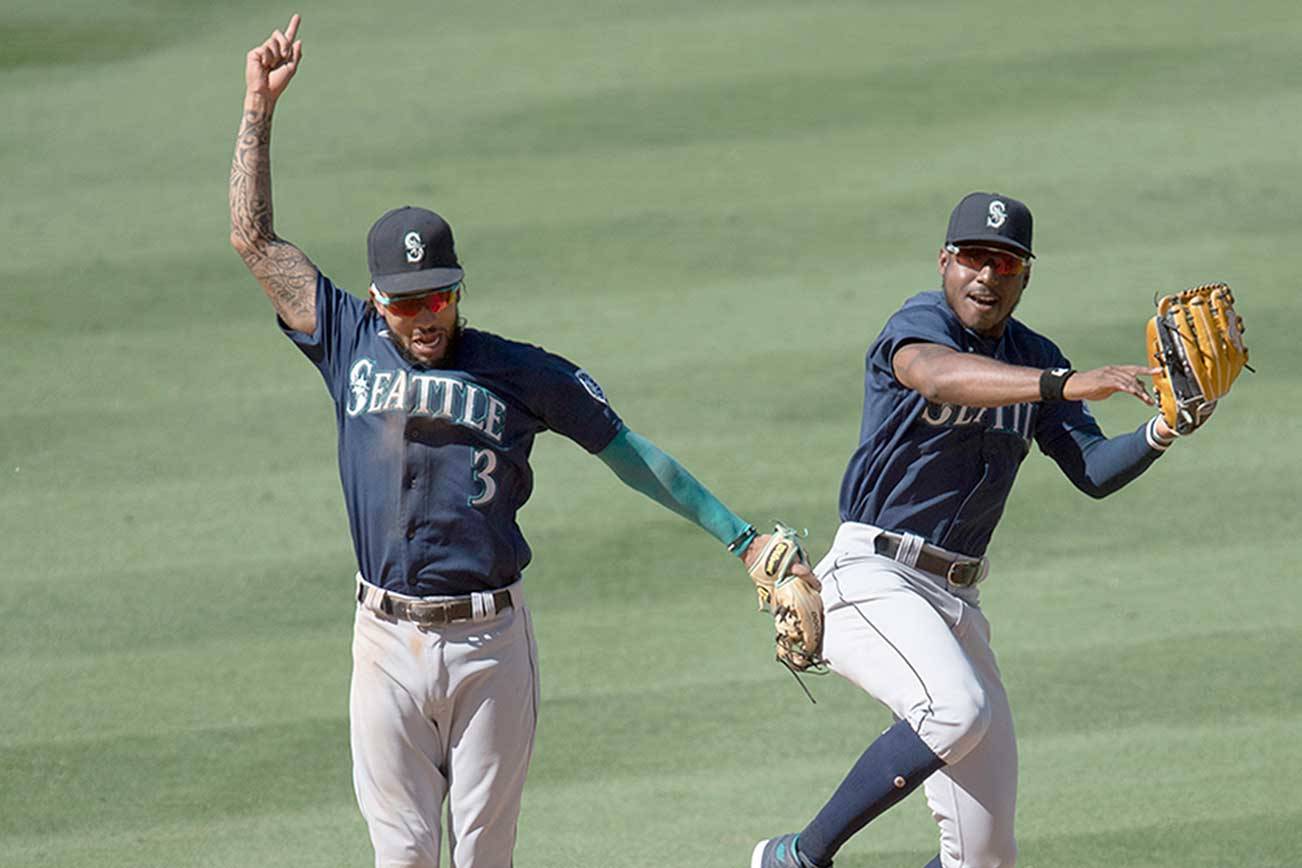 Mariners use trades to continue building toward future