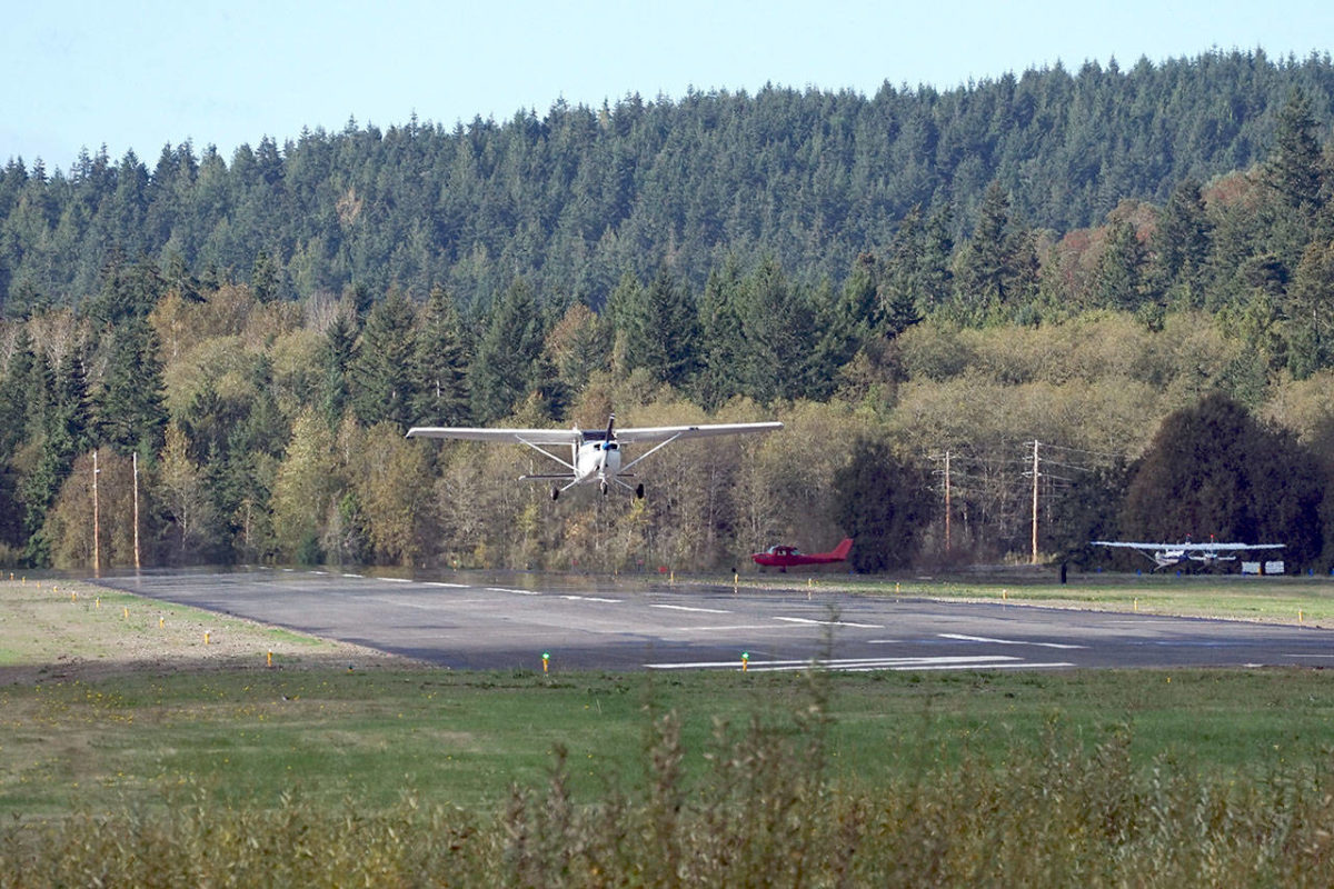 Jefferson airport runway to be resurfaced Peninsula Daily News