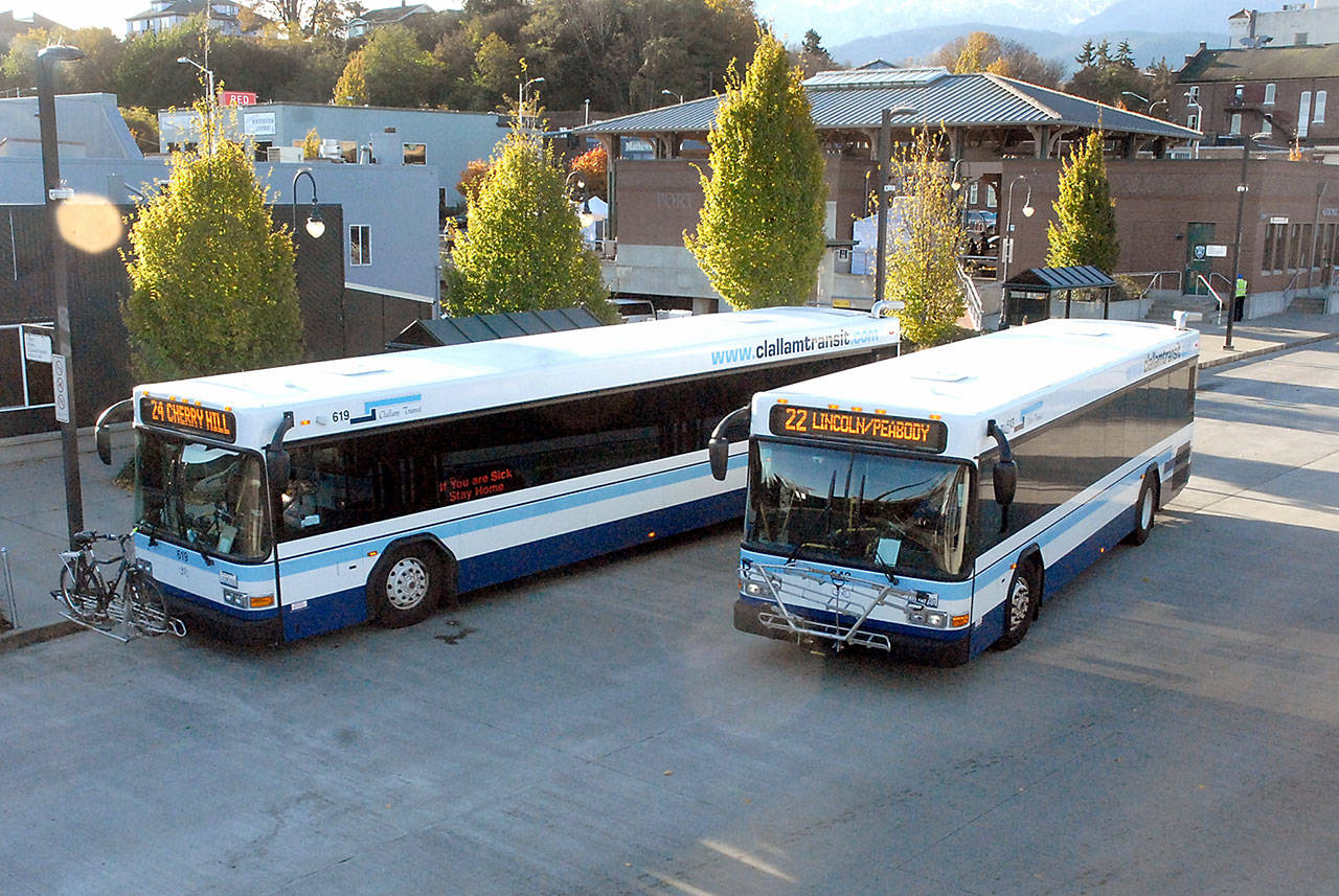 A Clallam Transit bus departs from The Gateway transit center Saturday morning in Port Angeles. (Keith Thorpe/Peninsula Daily News)