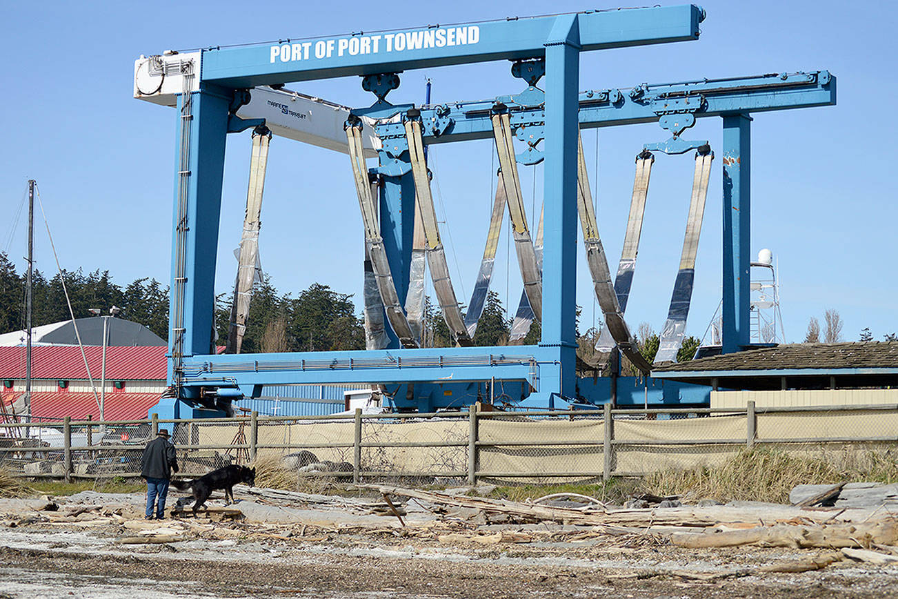 The Port of Port Townsend boat lift, seen from the Boat Haven beach, is one of the services the port offers the maritime community. (Diane Urbani de la Paz/Peninsula Daily News)