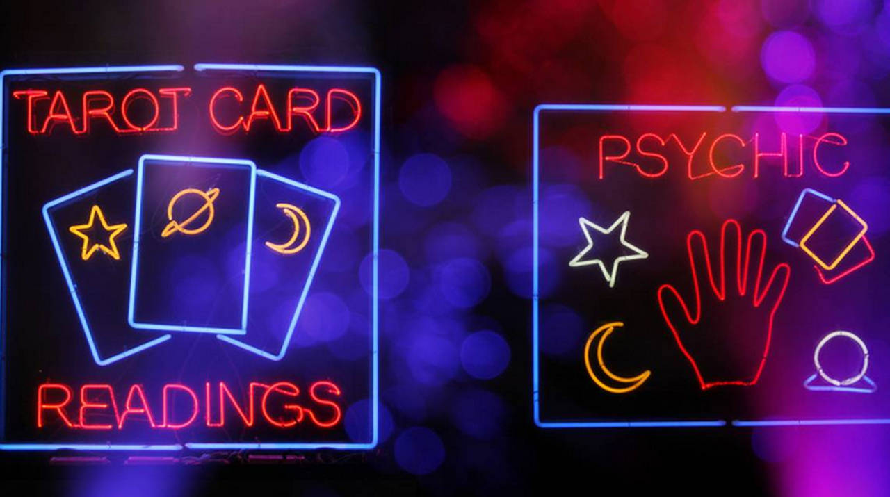 Reasons You Should Hire A Corporate Psychic