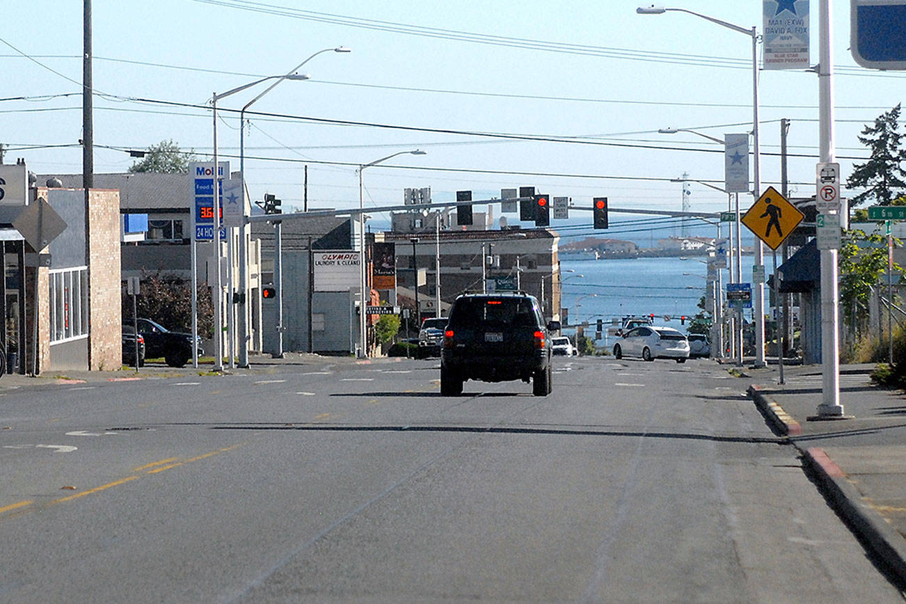 A contract has been awarded for safety improvements on a section of South Lincoln Street between Front and Eighth streets in Port Angeles. (Keith Thorpe/Peninsula Daily News)