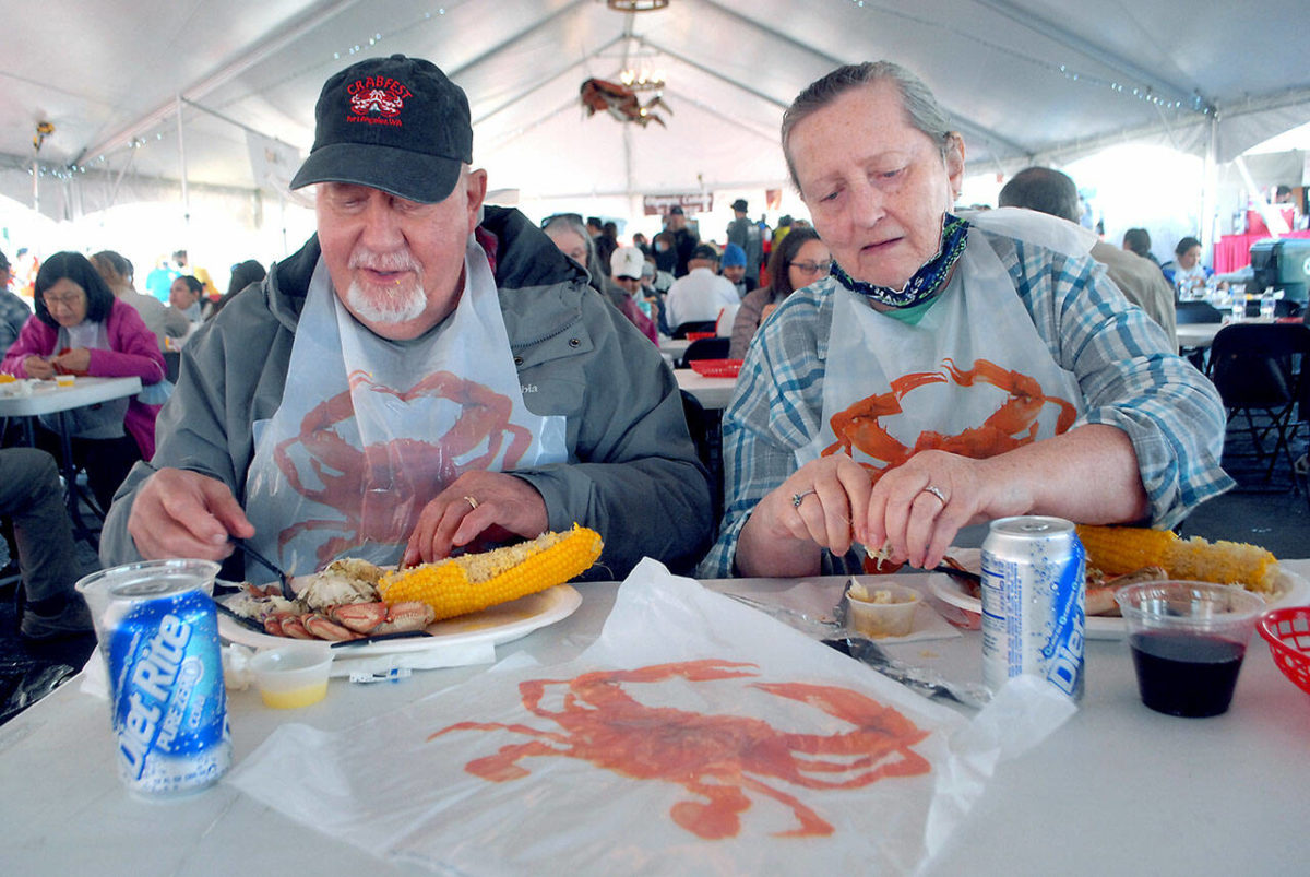 CrabFest draws crowds in Port Angeles Peninsula Daily News