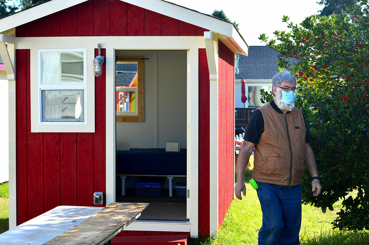 Contractor Todd Armstrong is among the volunteer builders of the Pat’s Place tiny homes in Port Townsend. (Diane Urbani de la Paz/Peninsula Daily News)