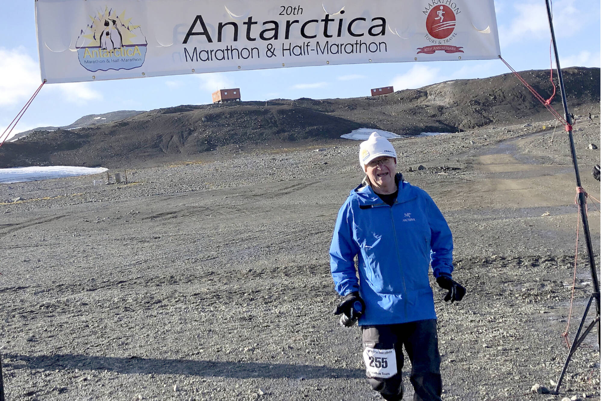 Olympic Medical Foundation Executive Director Bruce Skinner runs in a marathon in Antarctica in 2019. Skinner, who ran the Fiesta Bowl from 1980 to 1990, is being inducted into the Bowl Season Leadership Hall of Fame on Jan. 1.