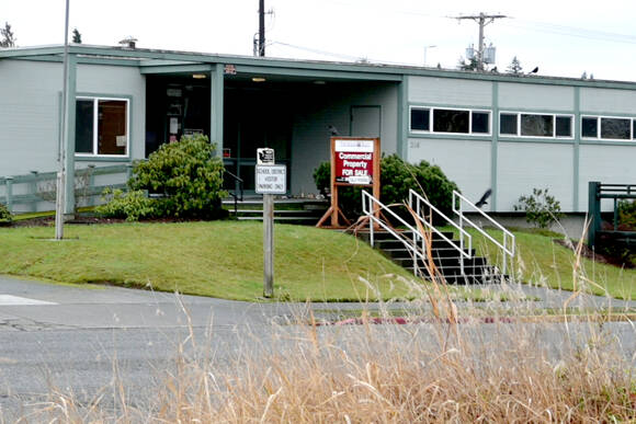 The Port Angeles School District is expected to sell its former administrative services building to Olympic Medical Center in February. (Paul Gottlieb/Peninsula Daily News)