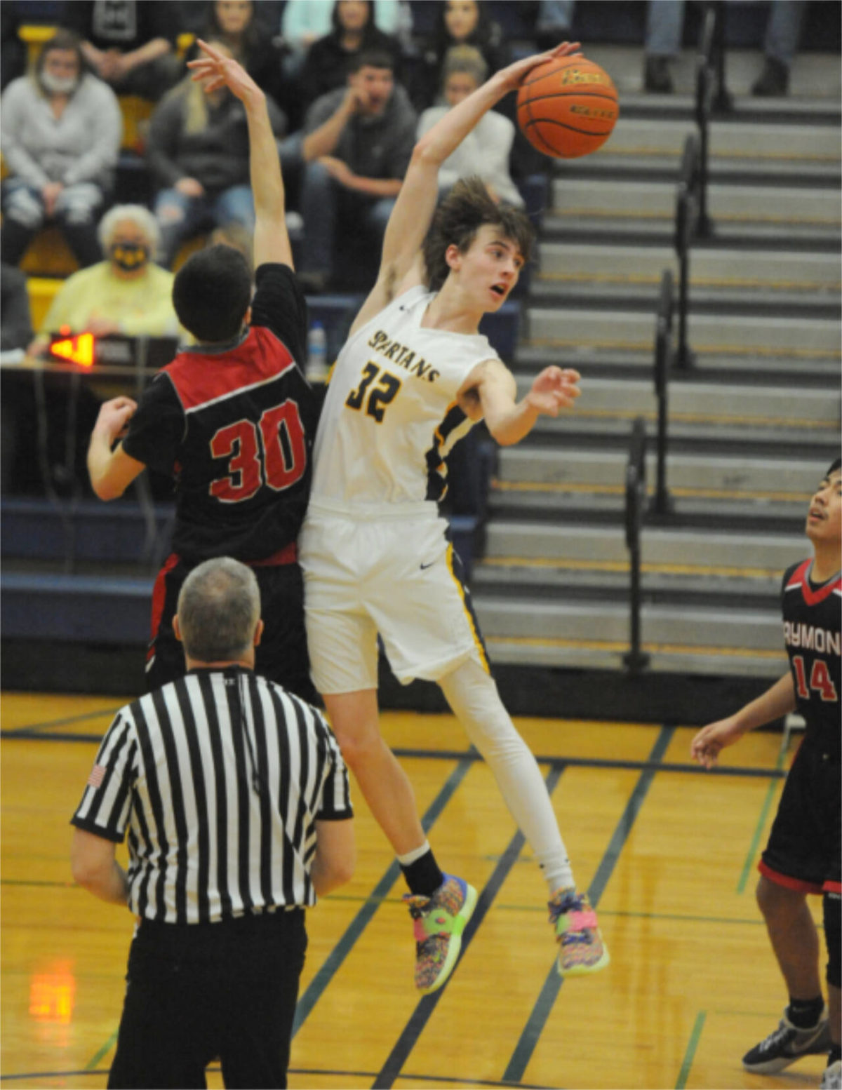 PREP BOYS ROUNDUP Forks Spartans win in overtime Peninsula Daily News