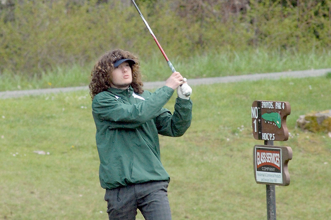Keith Thorpe/Peninsula Daily News
Edun Bailey of Port Angeles tees off on the first hole against Sequim on Friday at Peninsula Golf Club in Port Angeles.