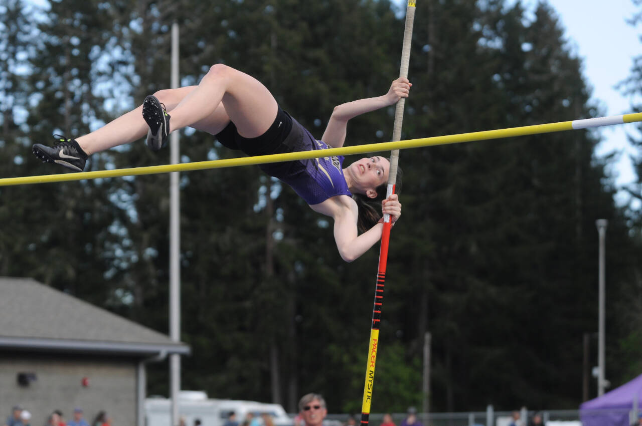 Sequim’s Rileigh VanDyken won the girls pole vault at the 2A West-Central District 3 track and field meet in Belfair this weekend. (Michael Dashiell/Olympic Peninsula News Group)