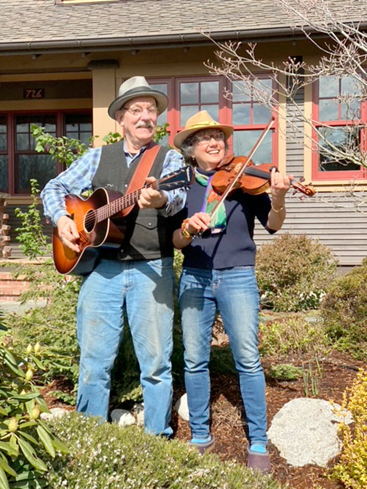 Jere Canote and Bobbi Nikles, a local guitarist and fiddler duo, will perform at Trinity United Methodist Churchs Candlelight Concert on Thursday.