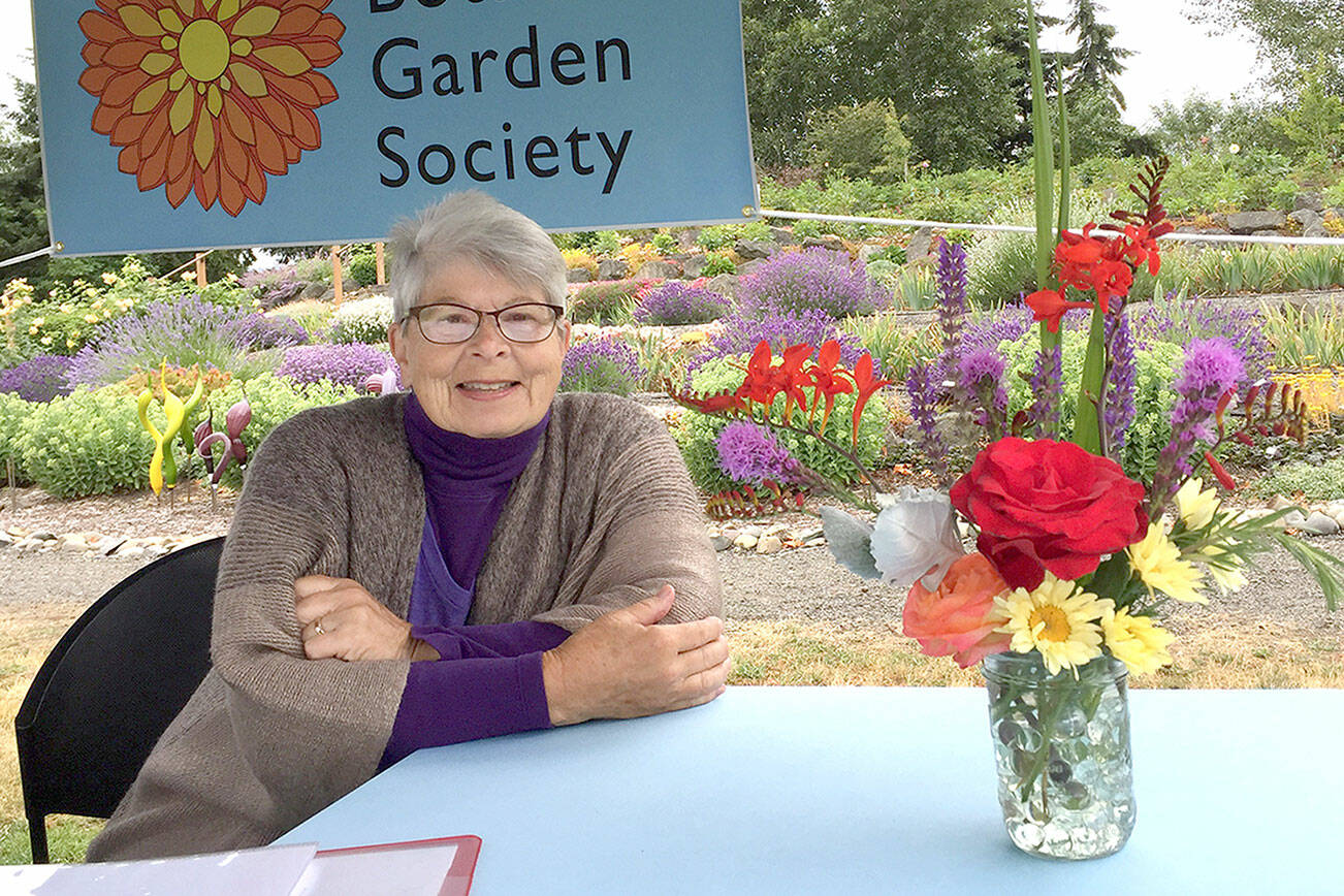 Mary Crook will present “Fresh from the Garden Bouquets” at 1 p.m. Saturday.