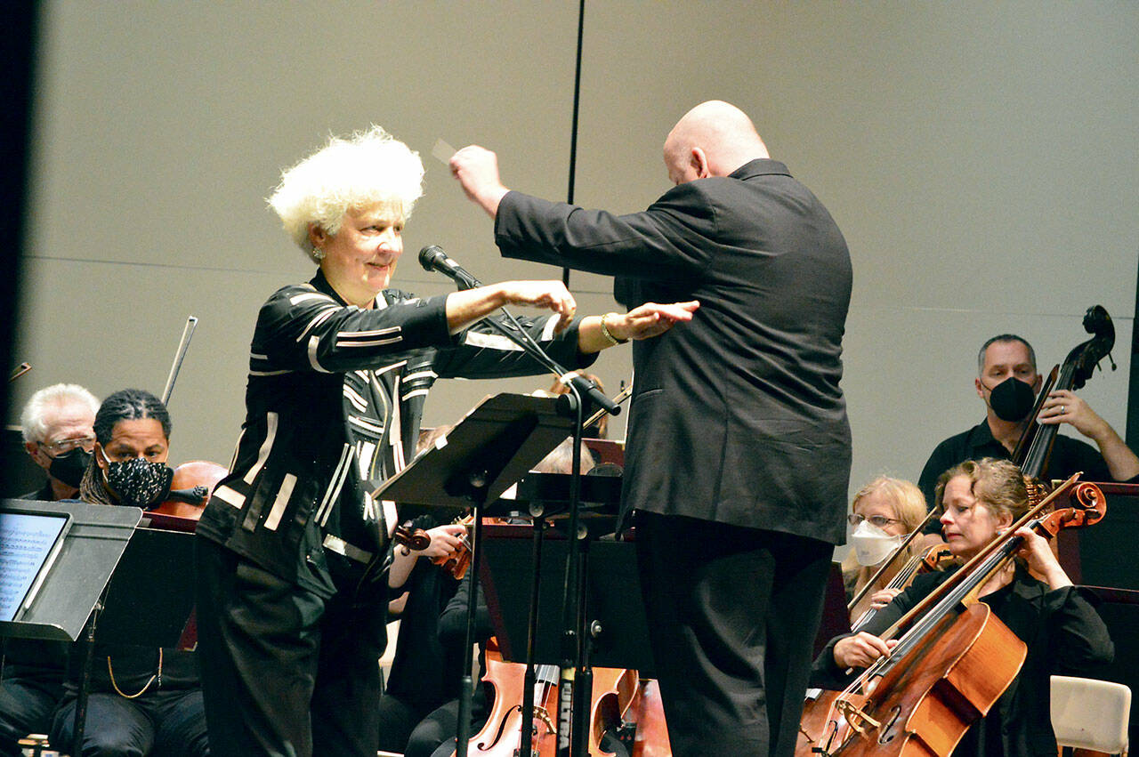 In the Port Angeles Symphony’s season-opening Family Pops concert Saturday, Lisa Bergman narrates — and demonstrates a cat walking through the forest — in Prokofiev’s “Peter and the Wolf,” with music director Jonathan Pasternack conducting beside her. The next concert of the season will be Chamber I: Stravinsky’s A Soldier’s Tale on Oct. 14-15. Tickets and more information are available at http://portangelessymphony.org. (Diane Urbani de la Paz/For Peninsula Daily News)