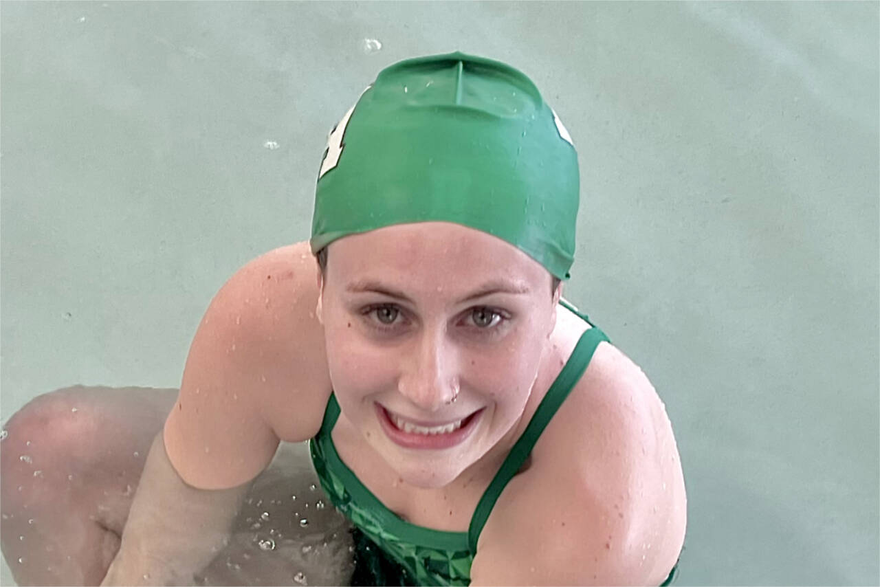 Mackenzie DuBois, Port Angeles swimming